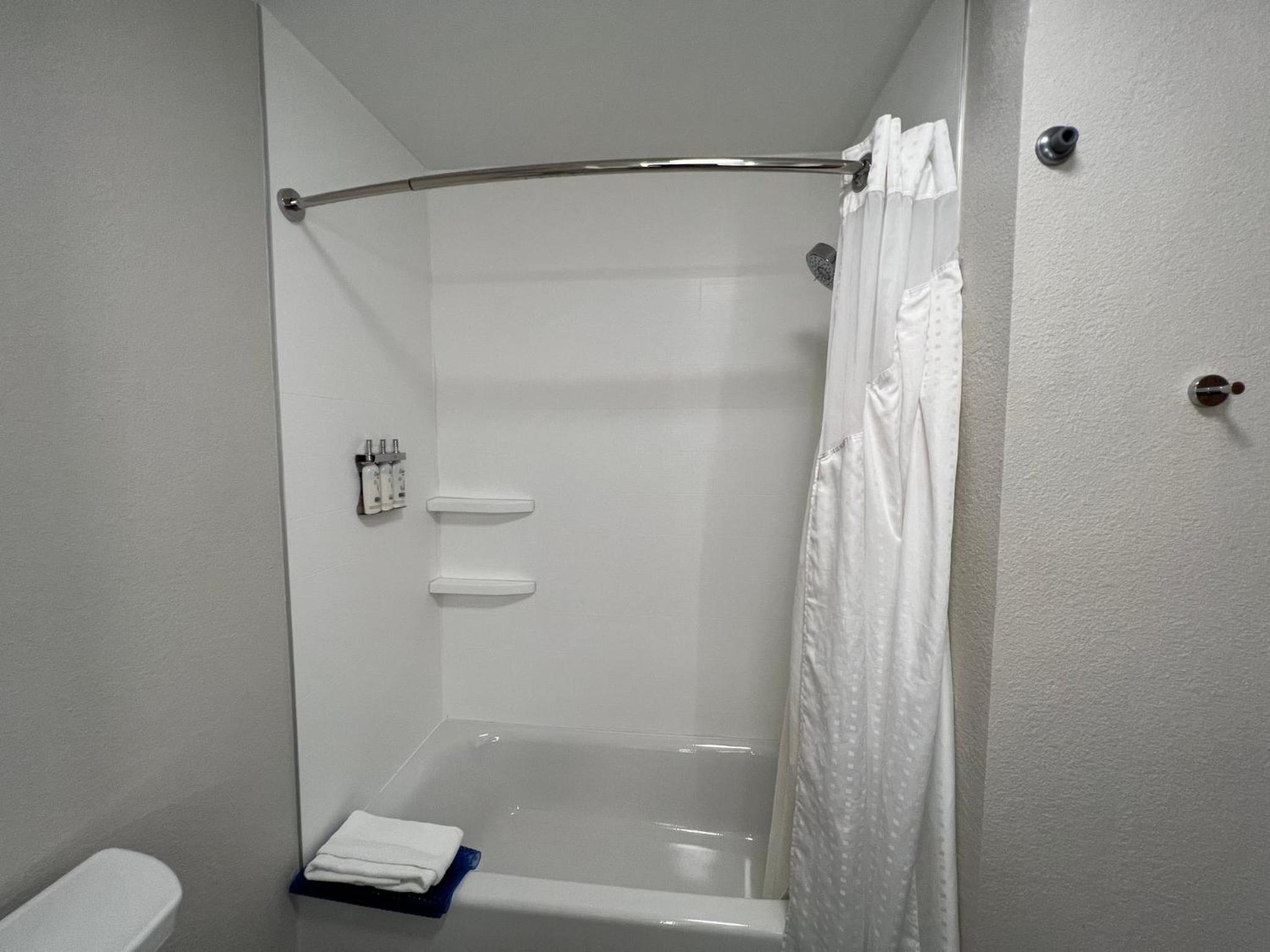 Standard Room - Photo 2