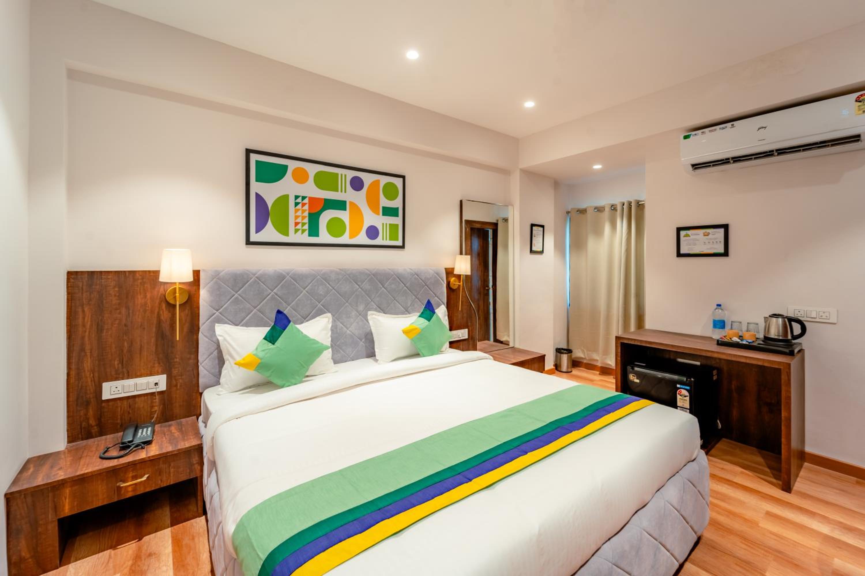 Deluxe Double Room photo 2