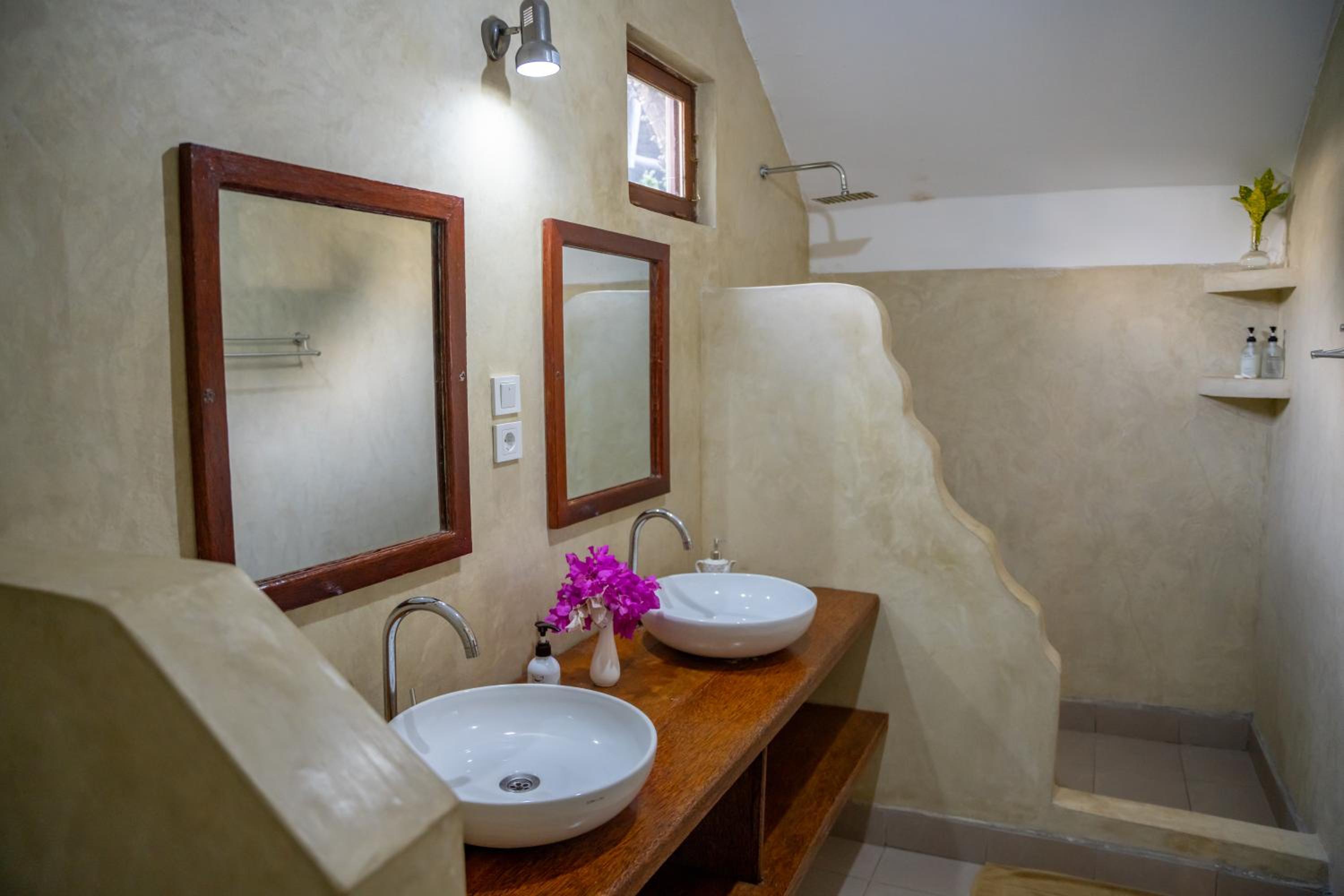 Deluxe Double Room with Sea View photo 3