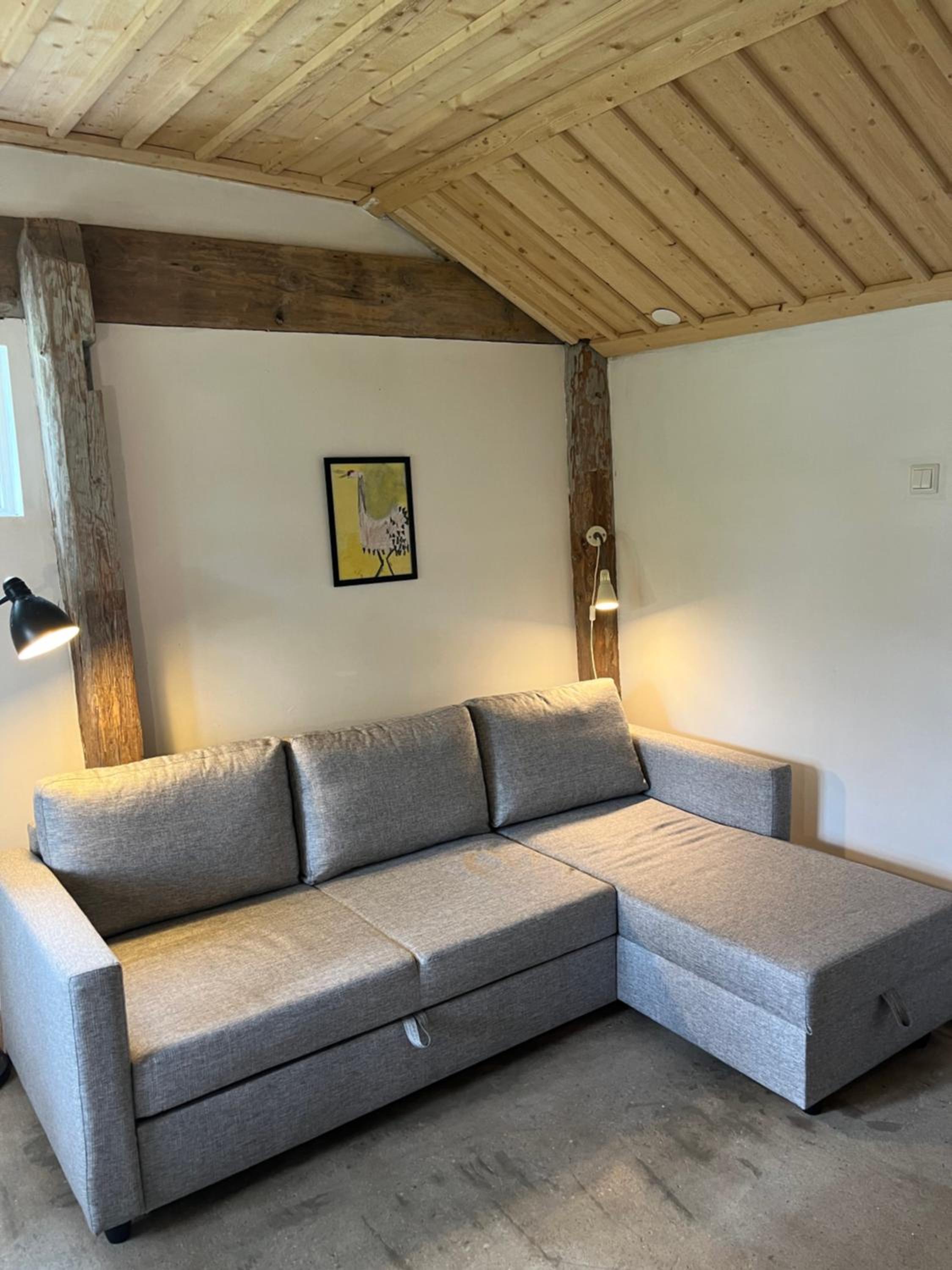 One-Bedroom House photo 3