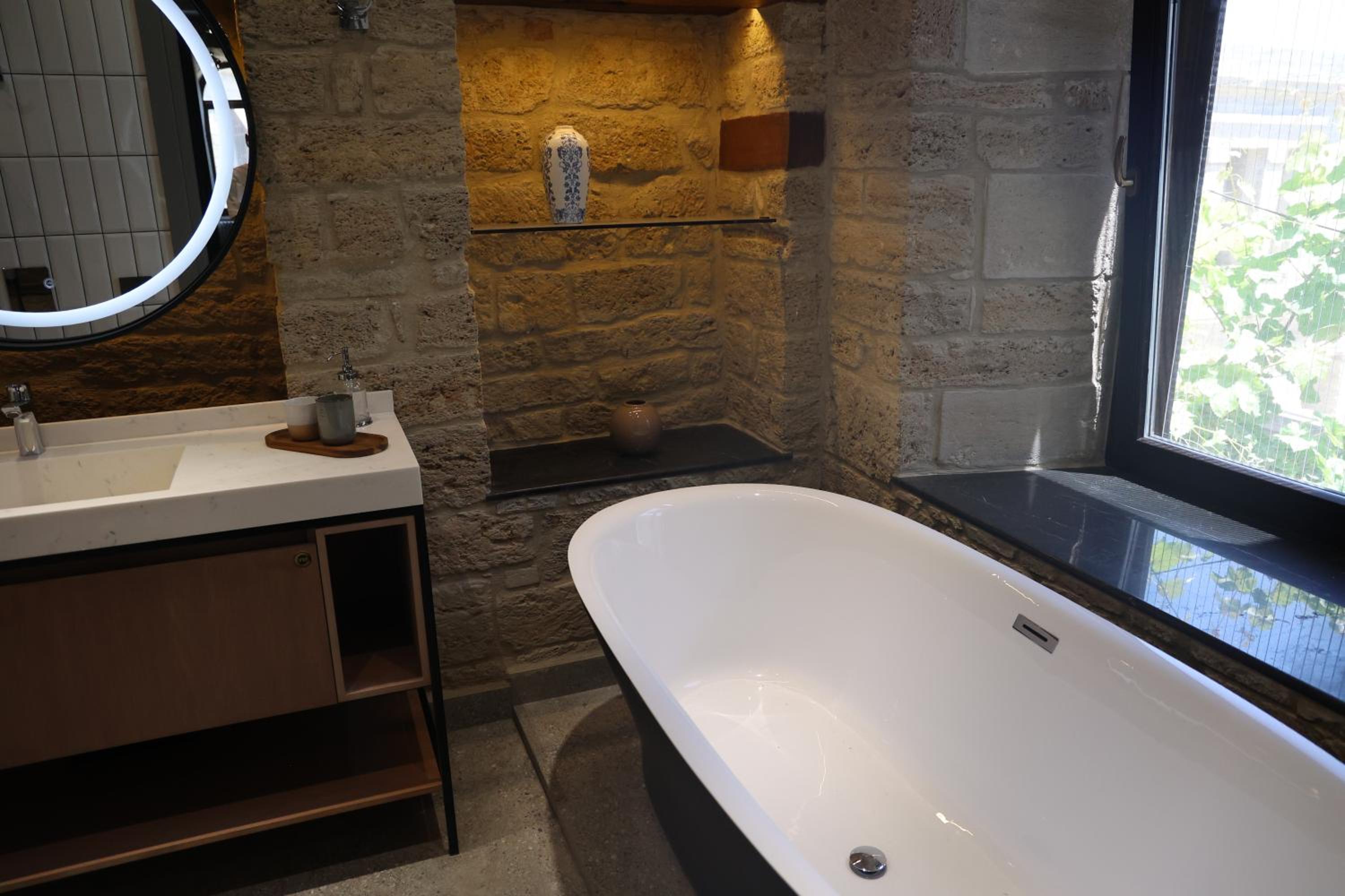 Suite with Balcony photo 2