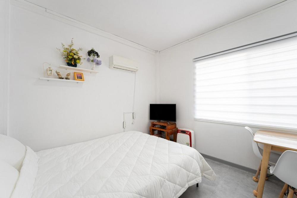 Double Room 2 photo 2