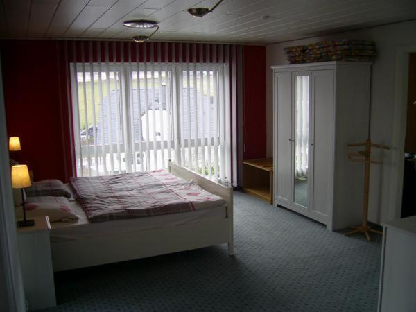Two-Bedroom Apartment photo 2