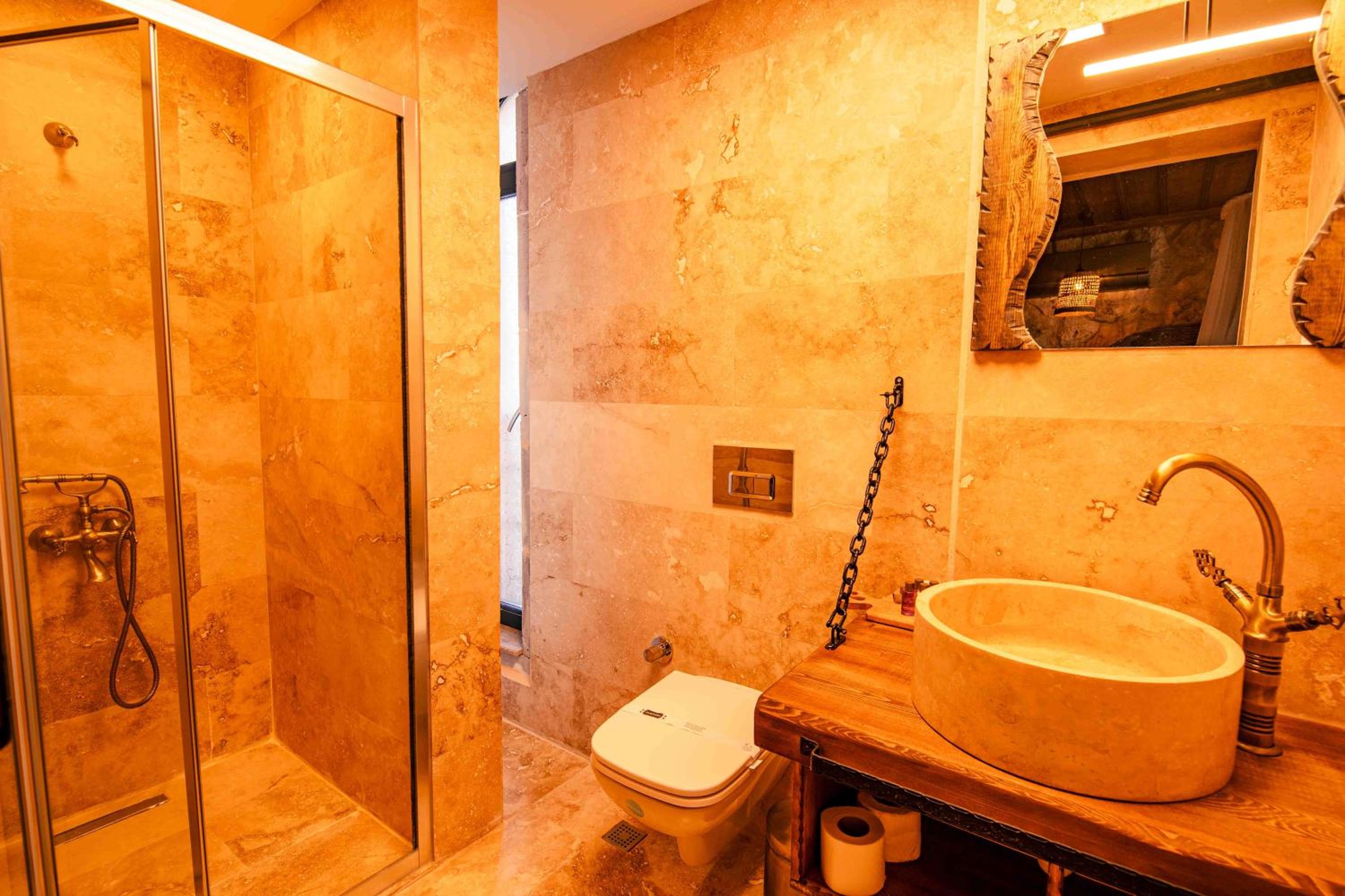 Deluxe Double Room with Jacuzzi photo 3