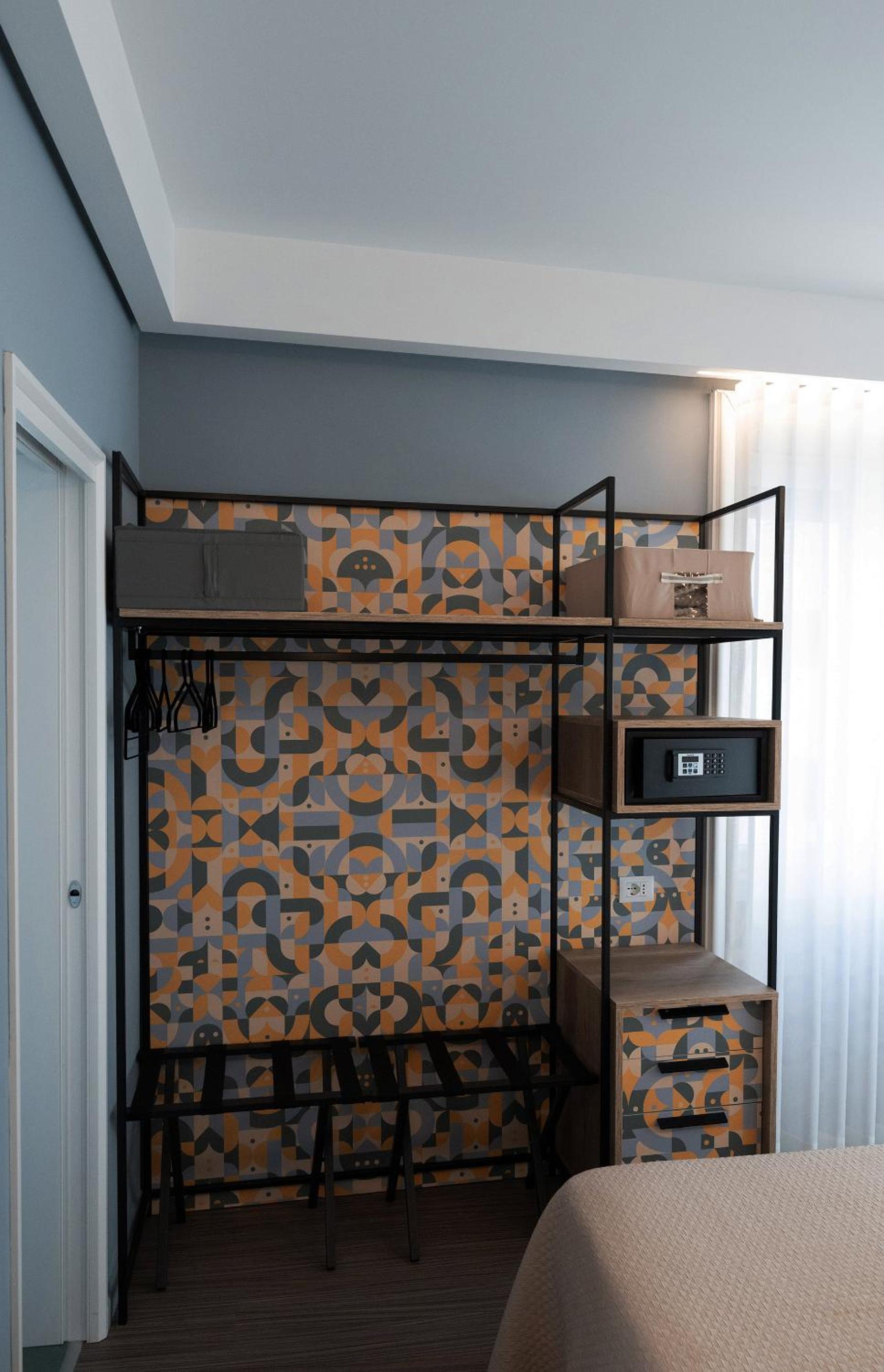 Deluxe Double or Twin Room with City View