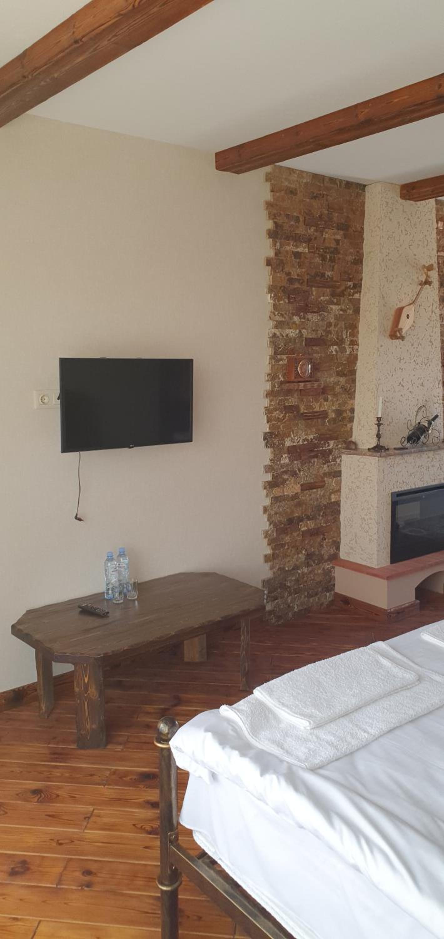 Family Room photo 2