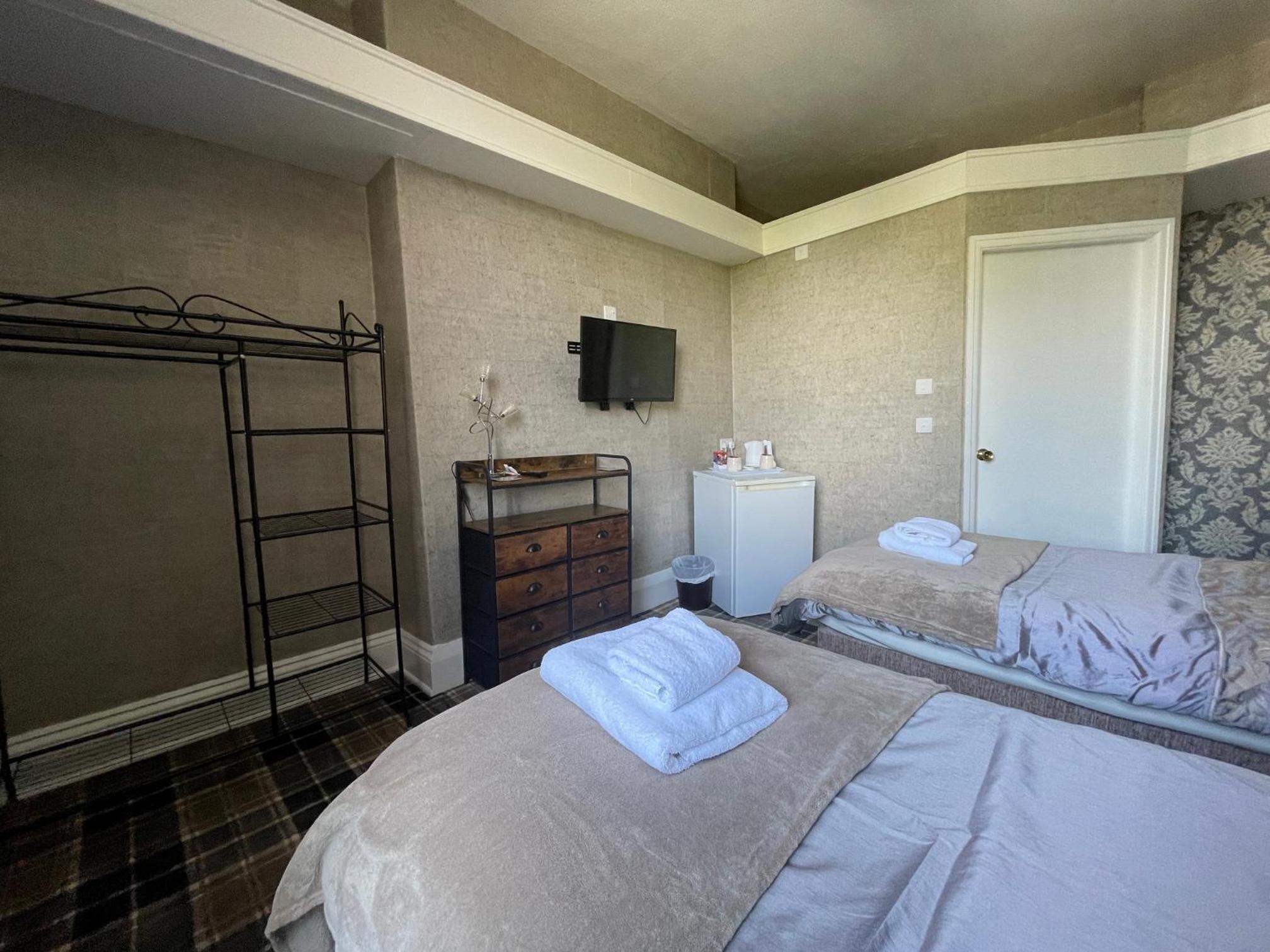 Twin Room photo 1