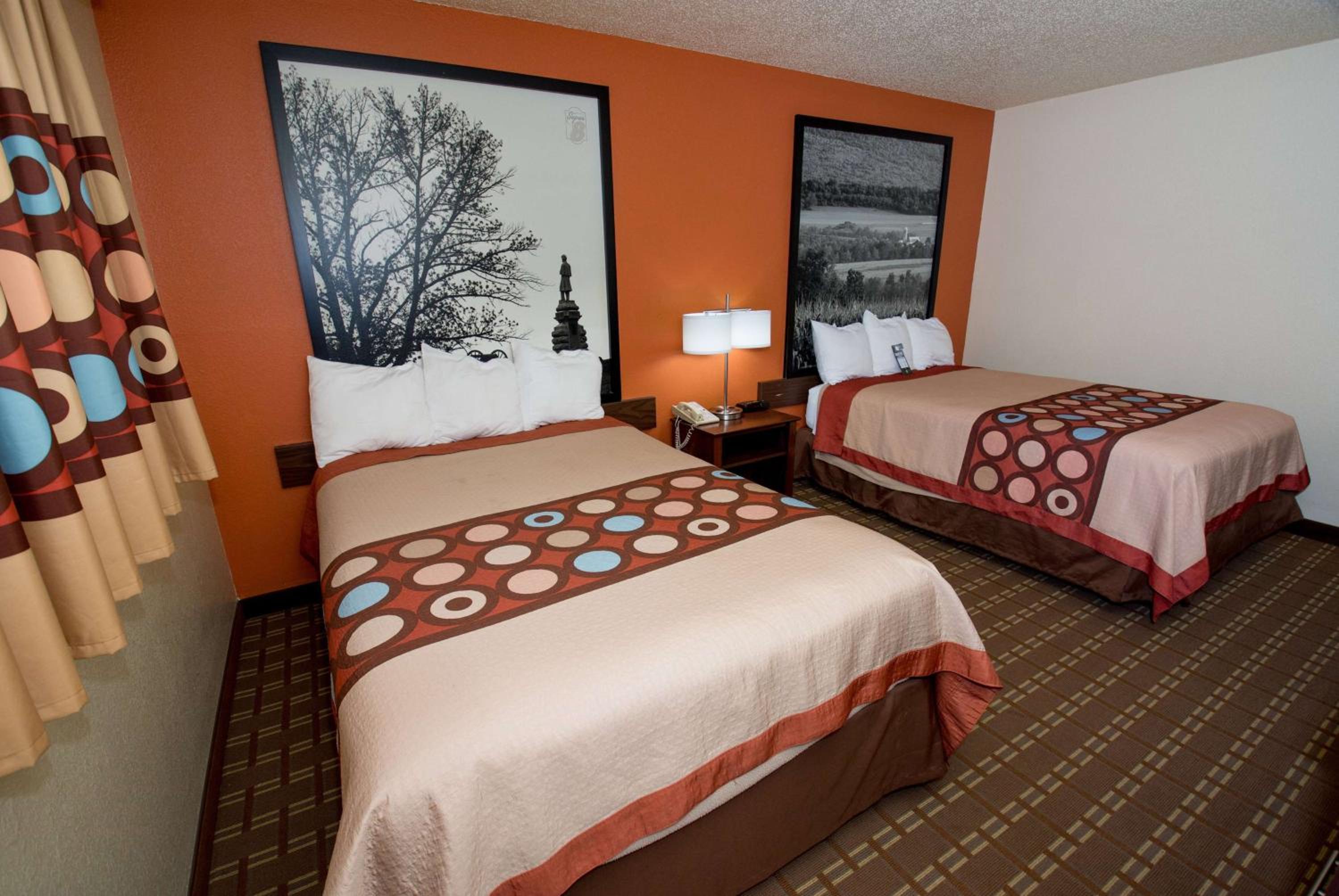 Deluxe Double Room with Two Double Beds - Non-Smoking - Photo 1