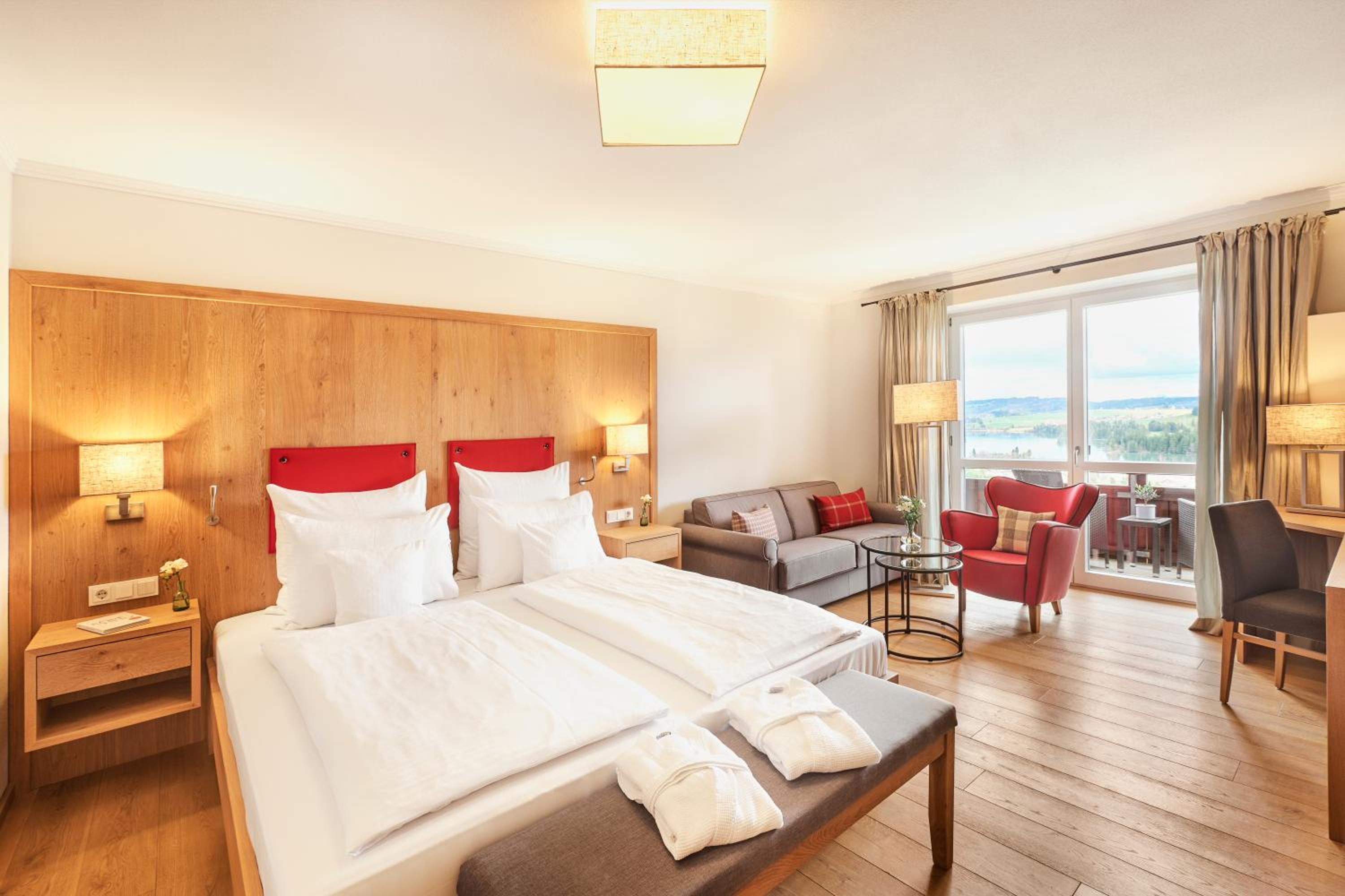 Double Room with Lake View