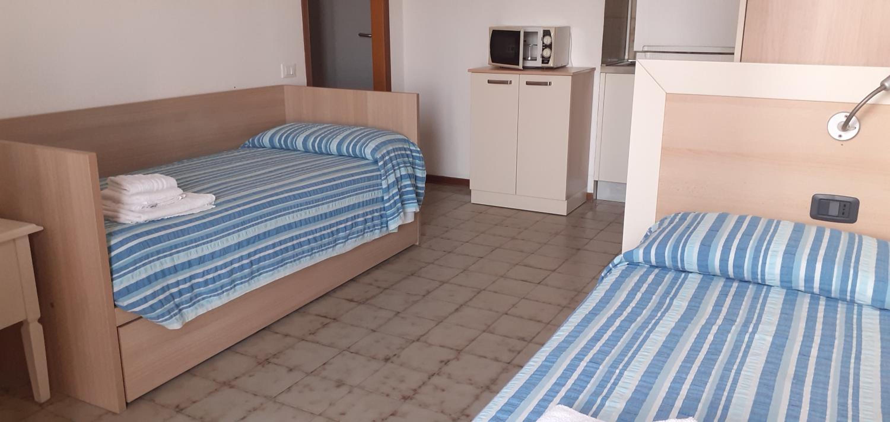 Twin Room With Private Bathroom