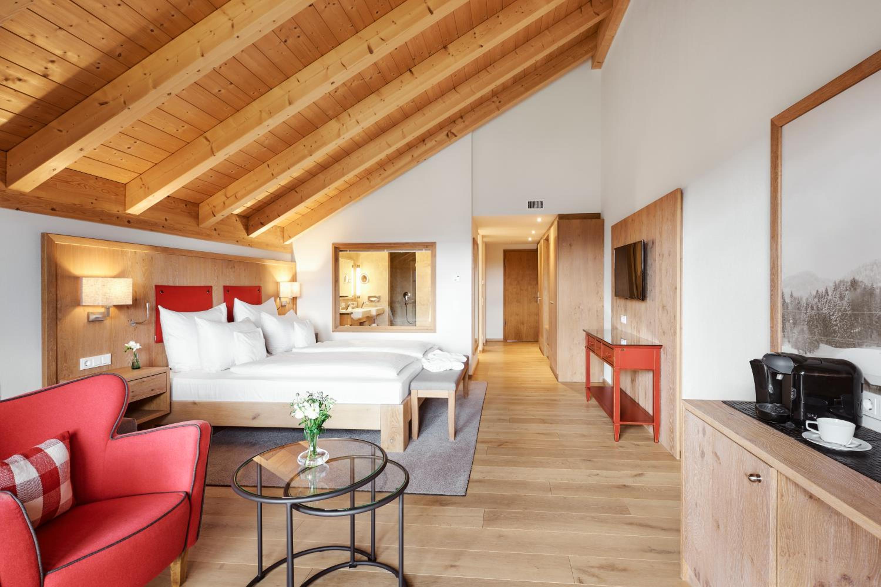 Double Room with Mountain View - Photo 1