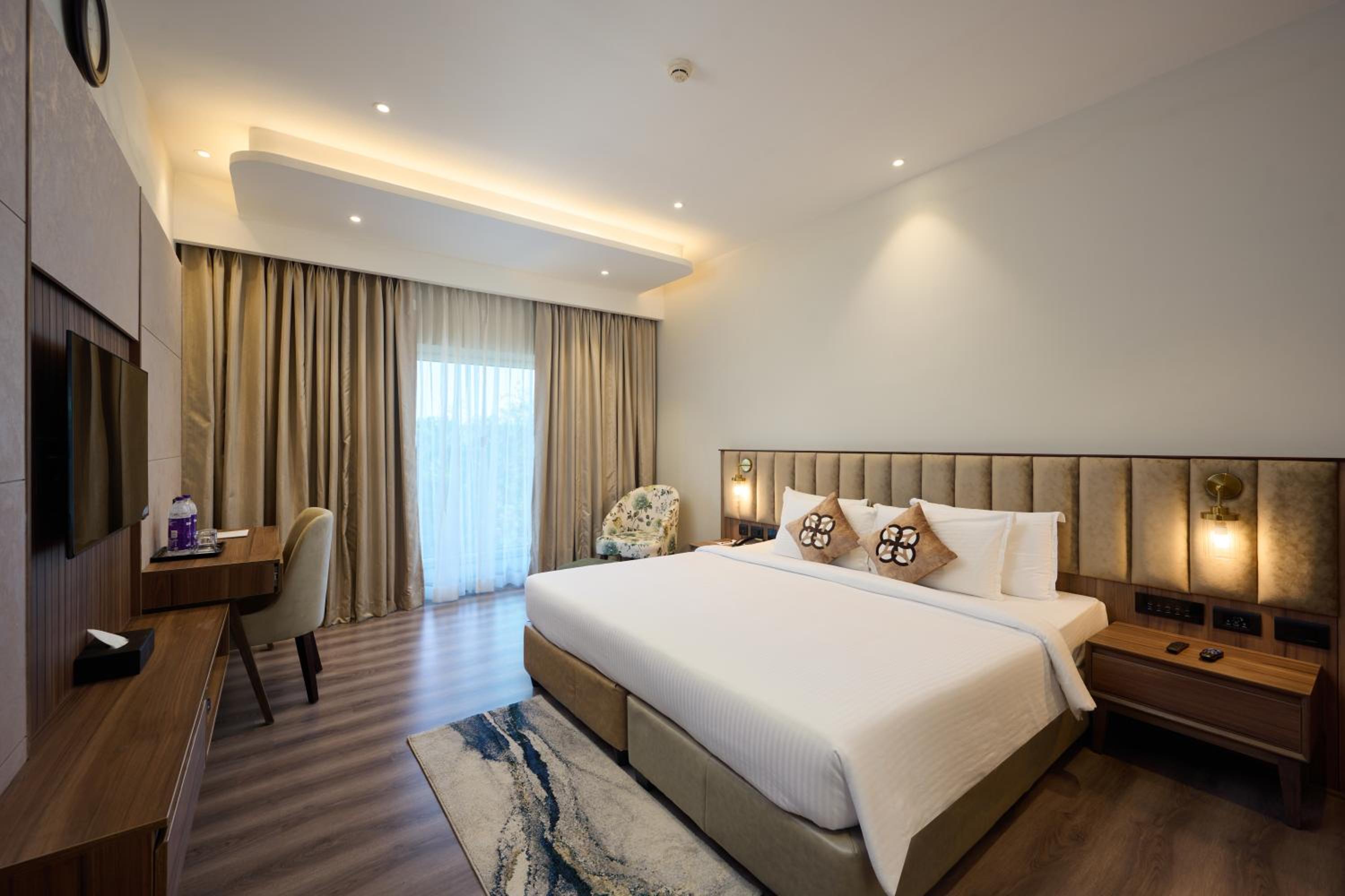 Flora Suite with complimentary airport transfers - Photo 4