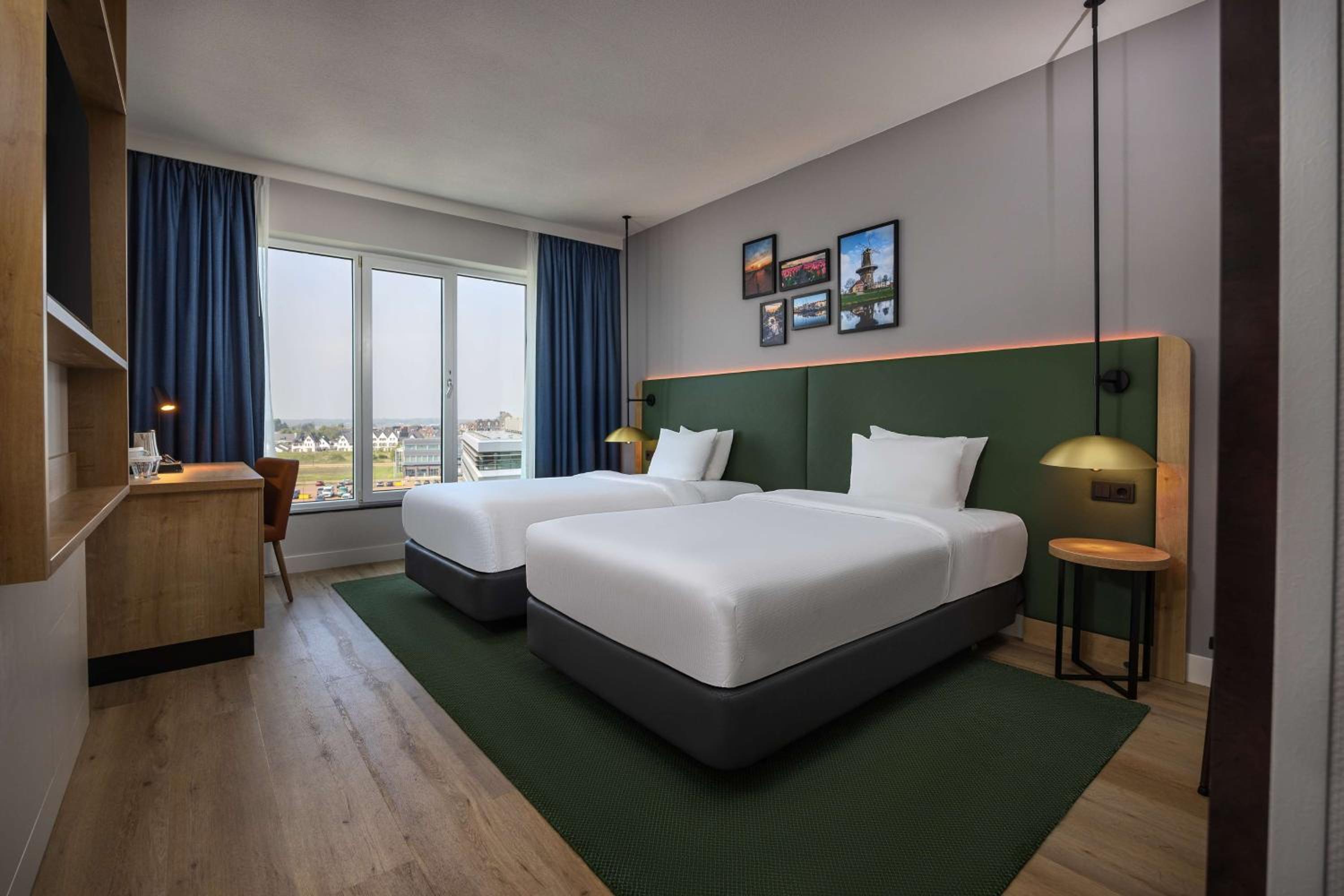 Twin Room - Photo 1