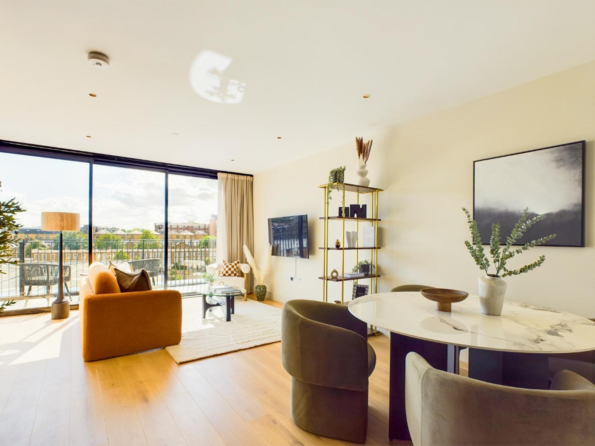 Two-Bedroom Deluxe Apartment with Balcony photo 3