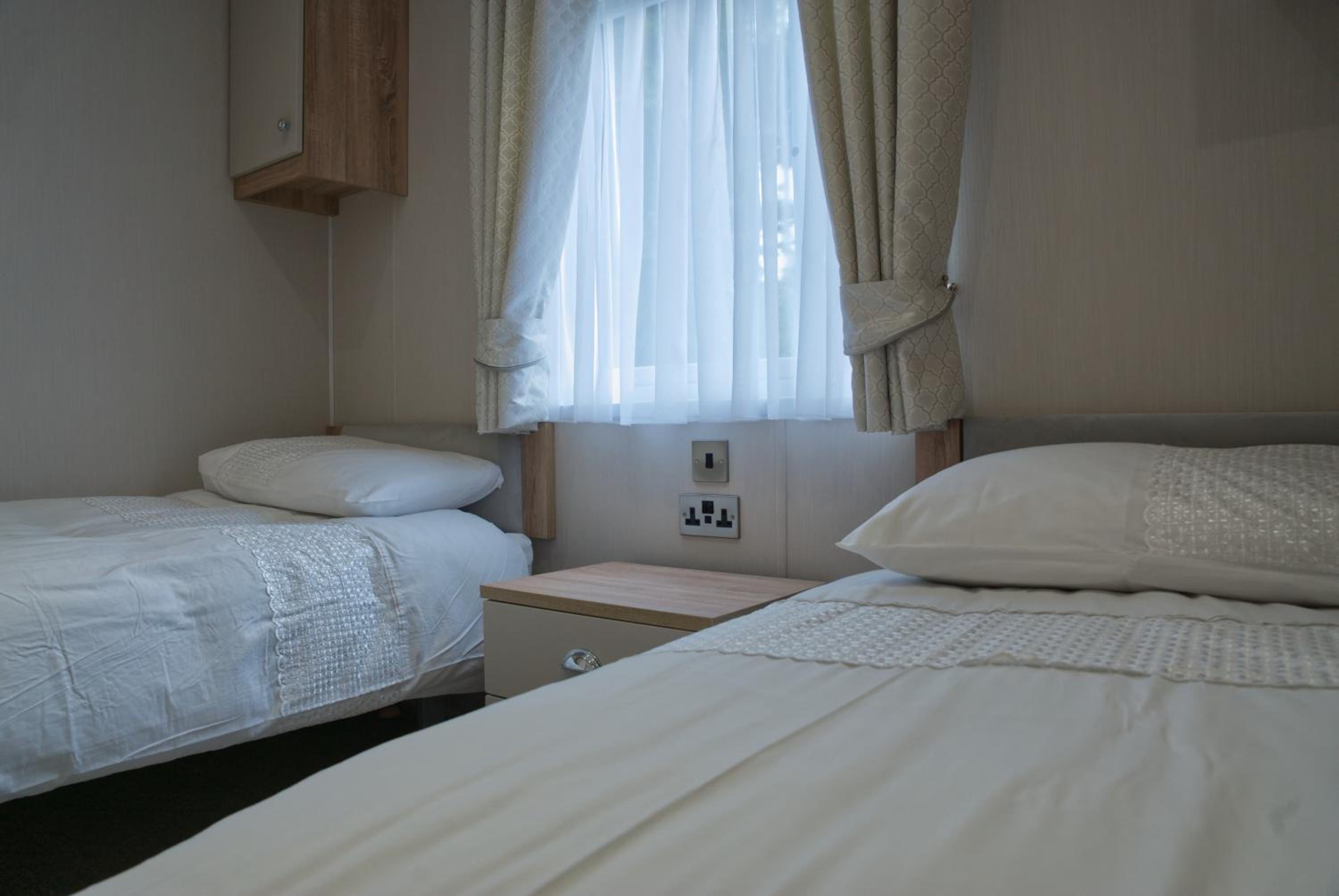Mobile Home photo 1