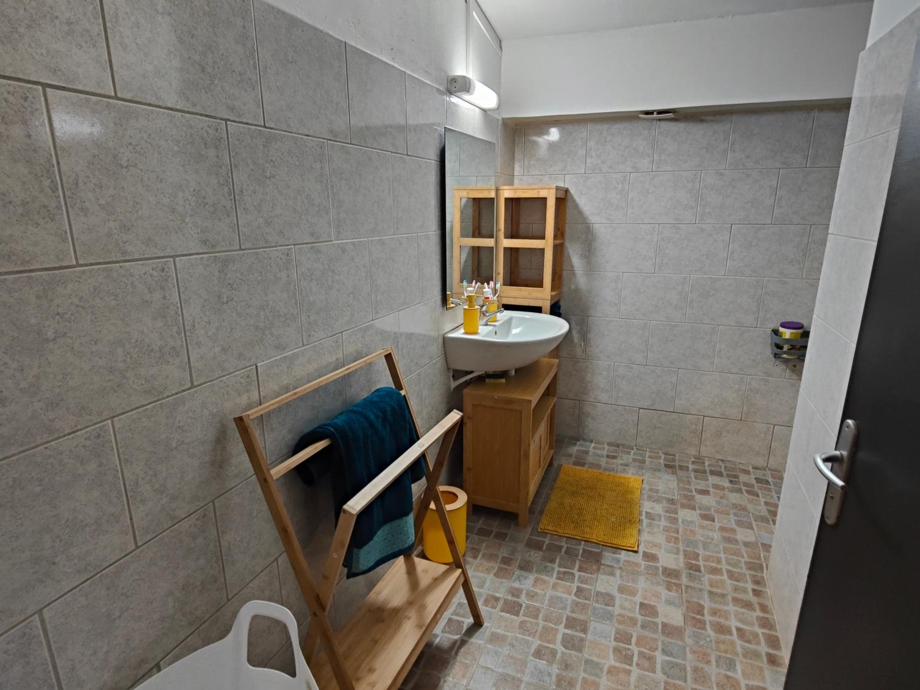 Two-Bedroom House photo 3