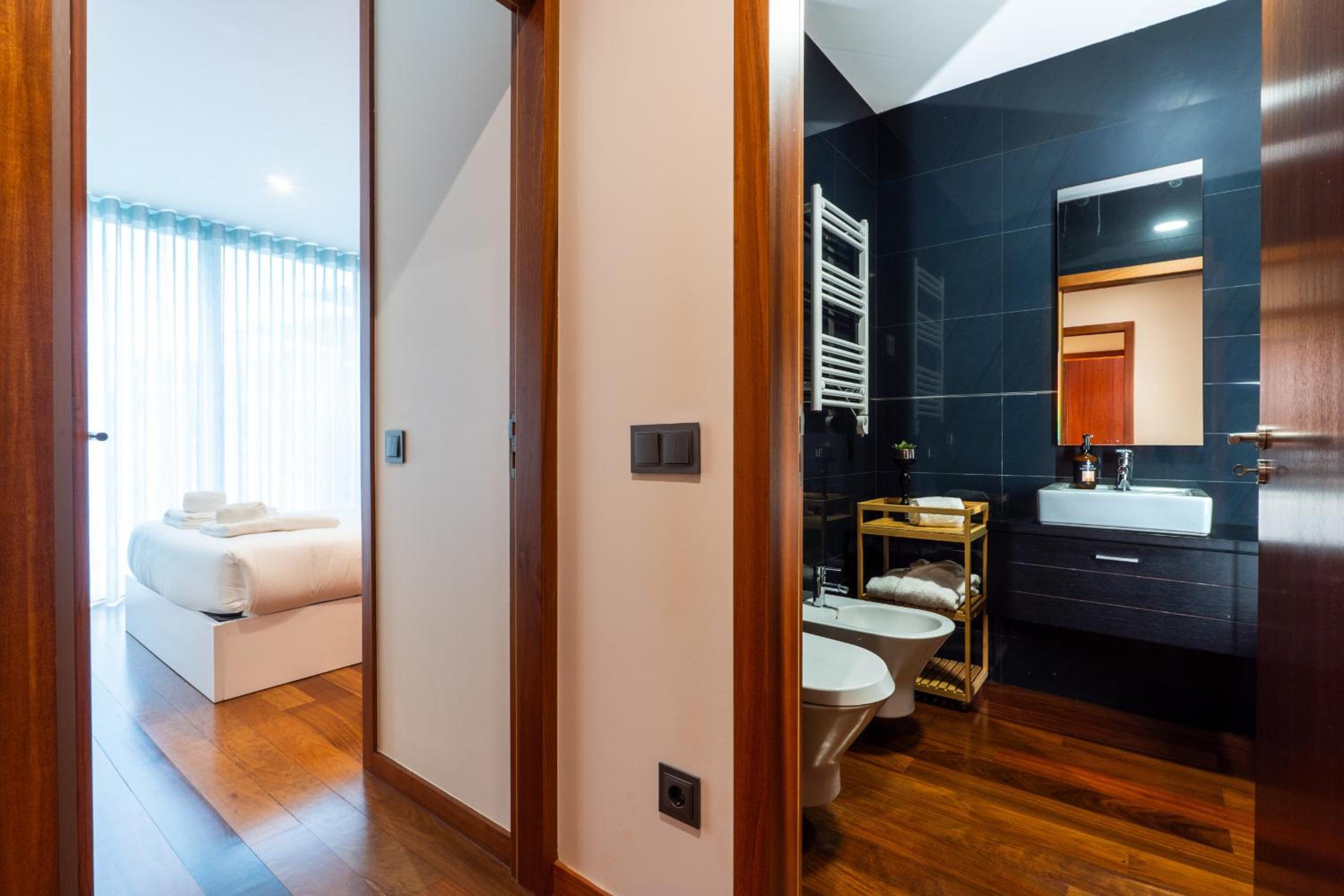 Two-Bedroom House photo 3