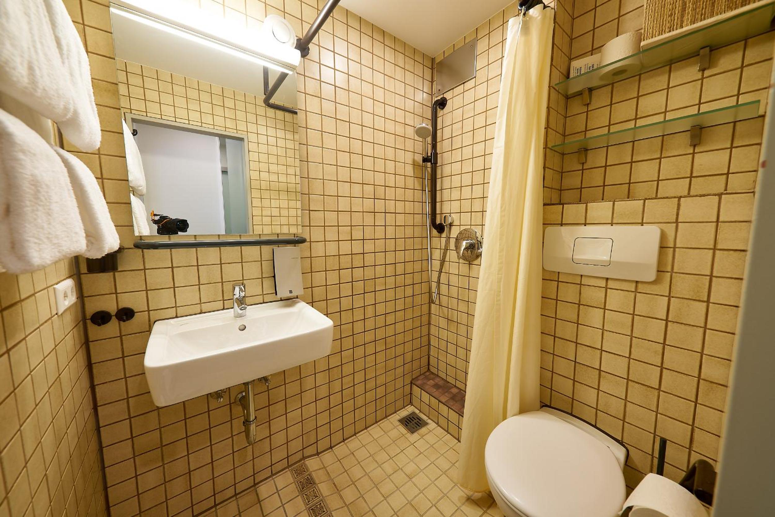 Single Room With Shower photo 2