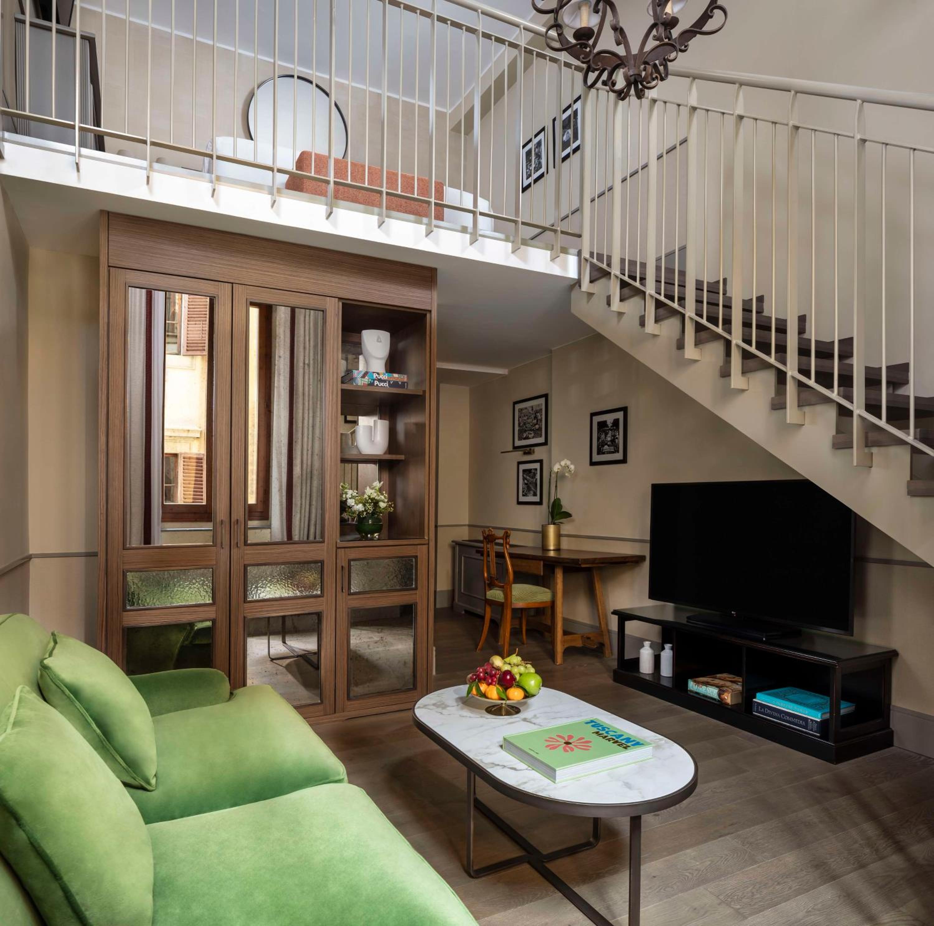 Junior Suite (Non Smoking) photo 3