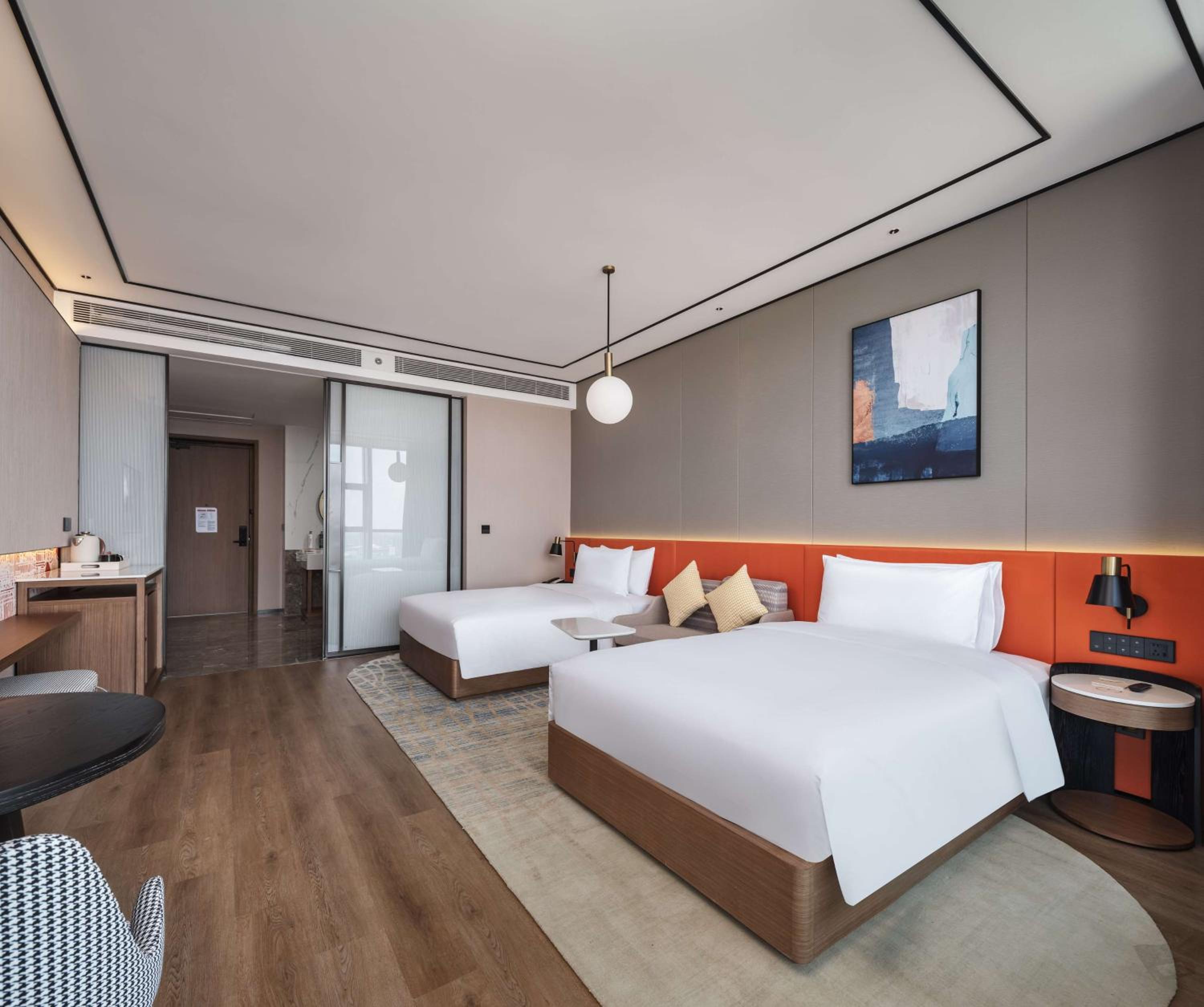 Deluxe Twin Room photo 3