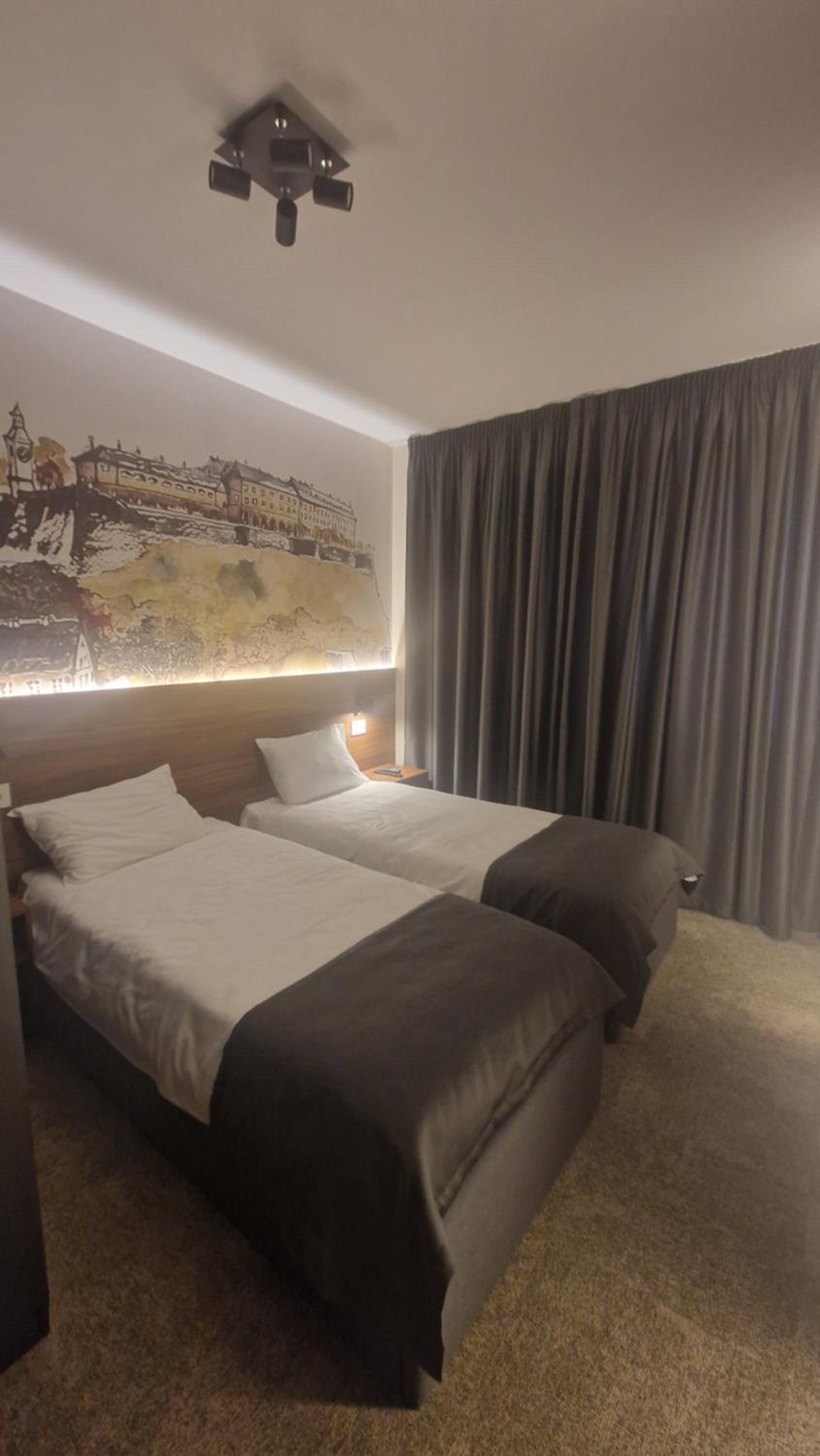 Standard Twin Room with Free Parking photo 1