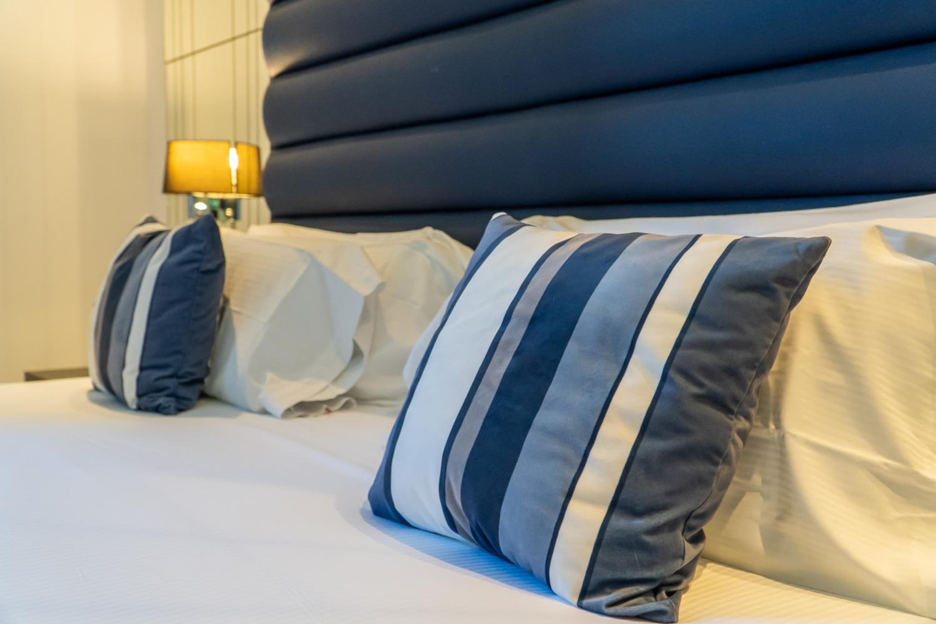 Superior Double or Twin Room with Terrace