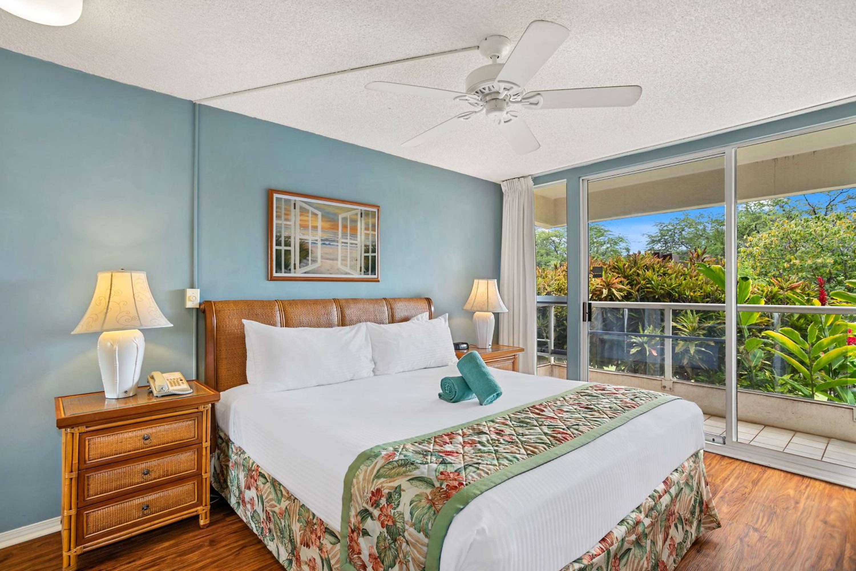 One-Bedroom Suite - Photo 4