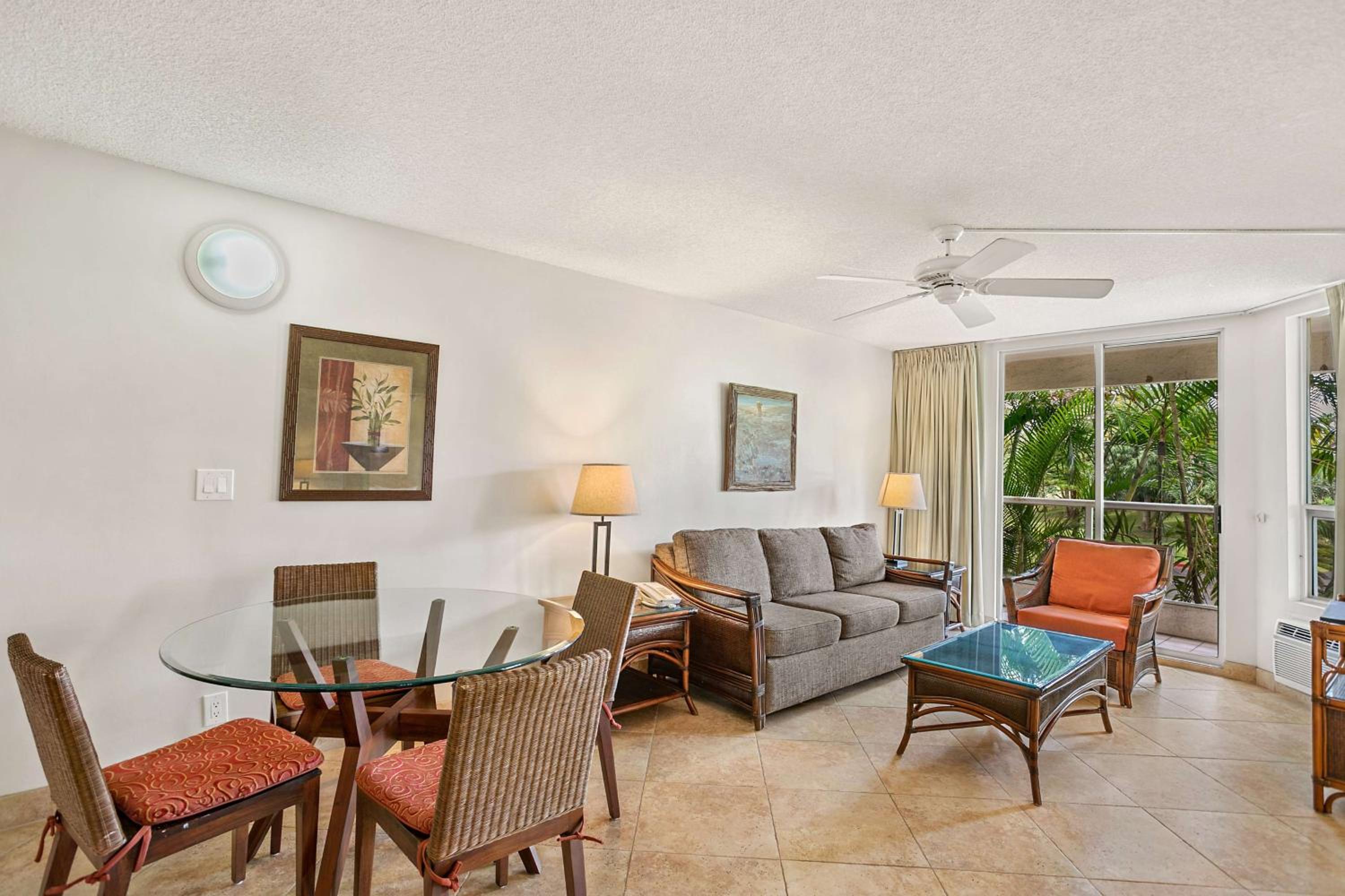 Two-Bedroom Suite - Photo 2