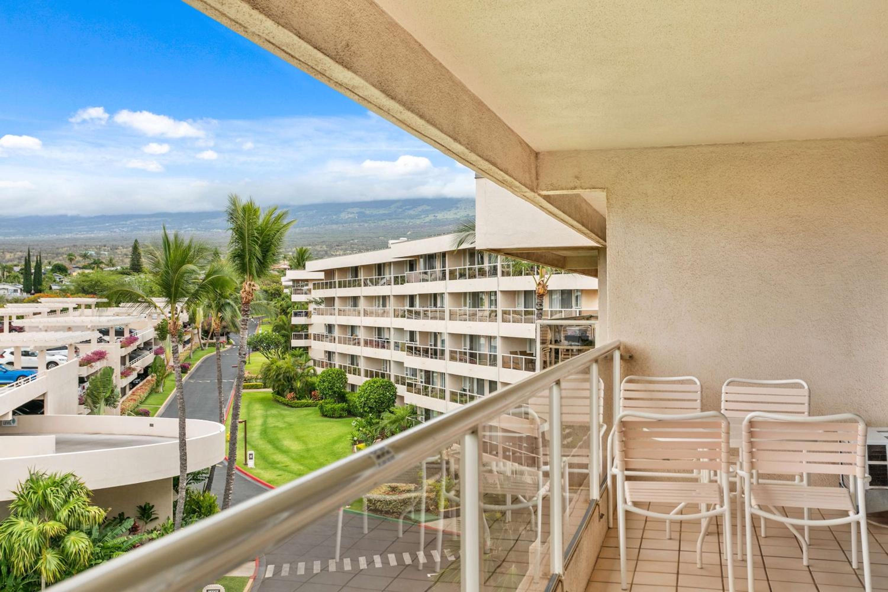 Two-Bedroom Suite with Partial Ocean View - Photo 4