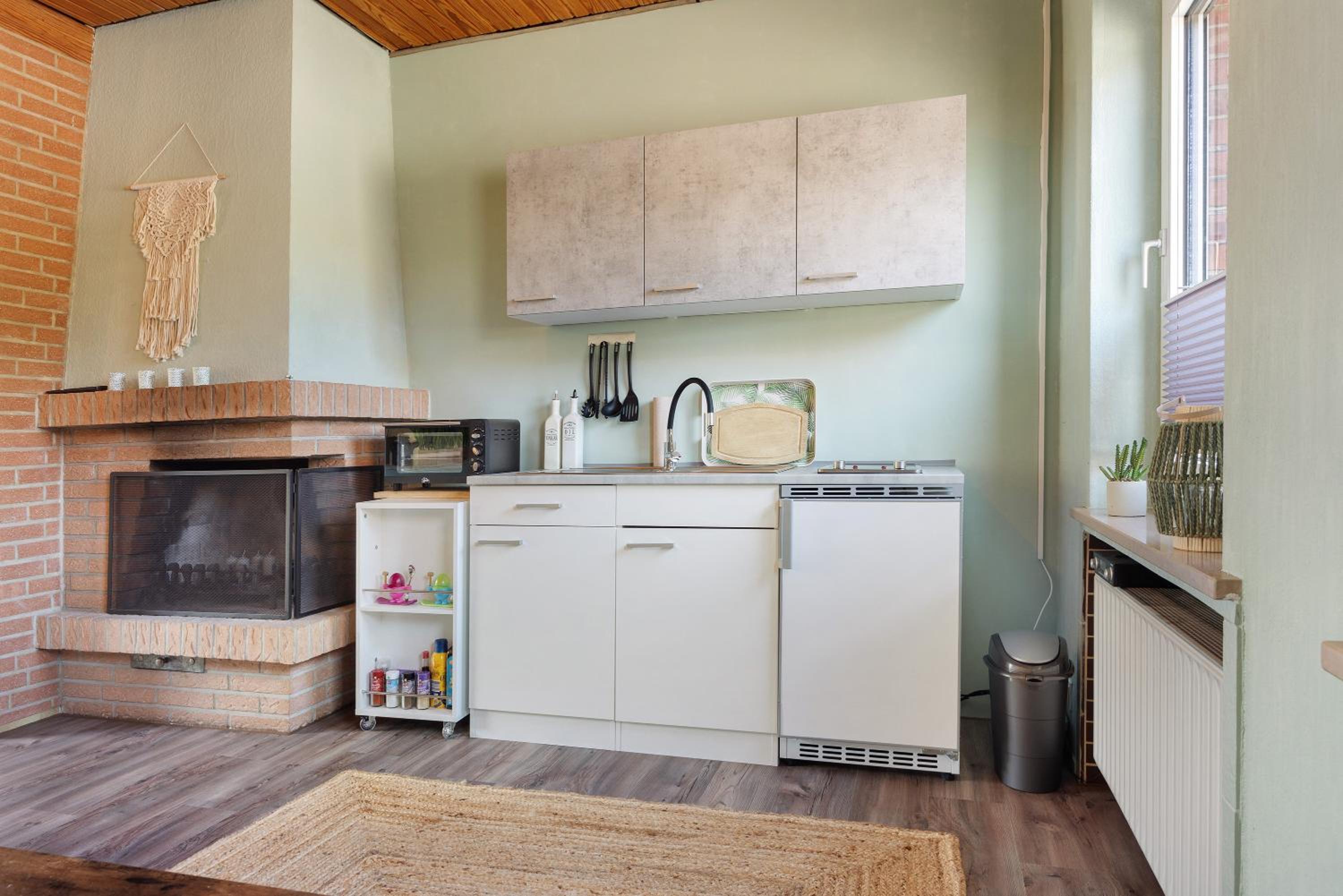 One-Bedroom Apartment with Garden View photo 2