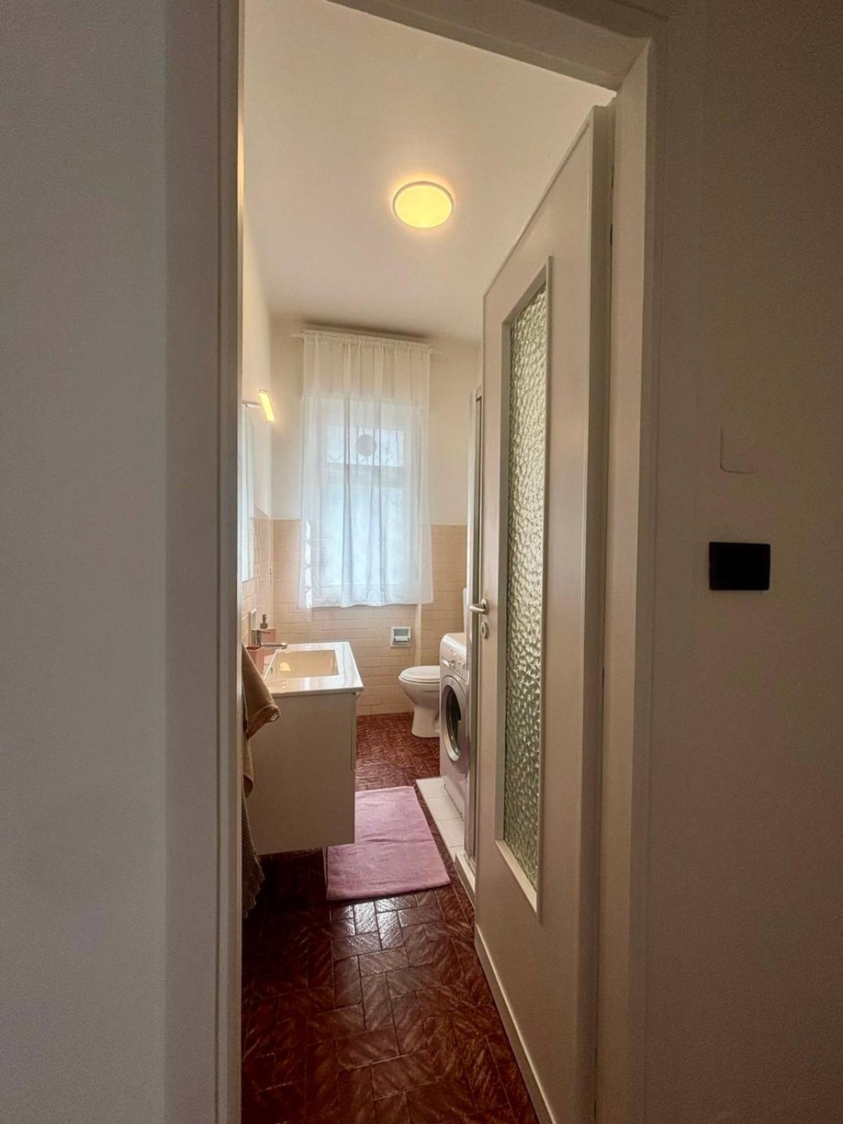 Two-Bedroom Apartment with Sea View photo 3