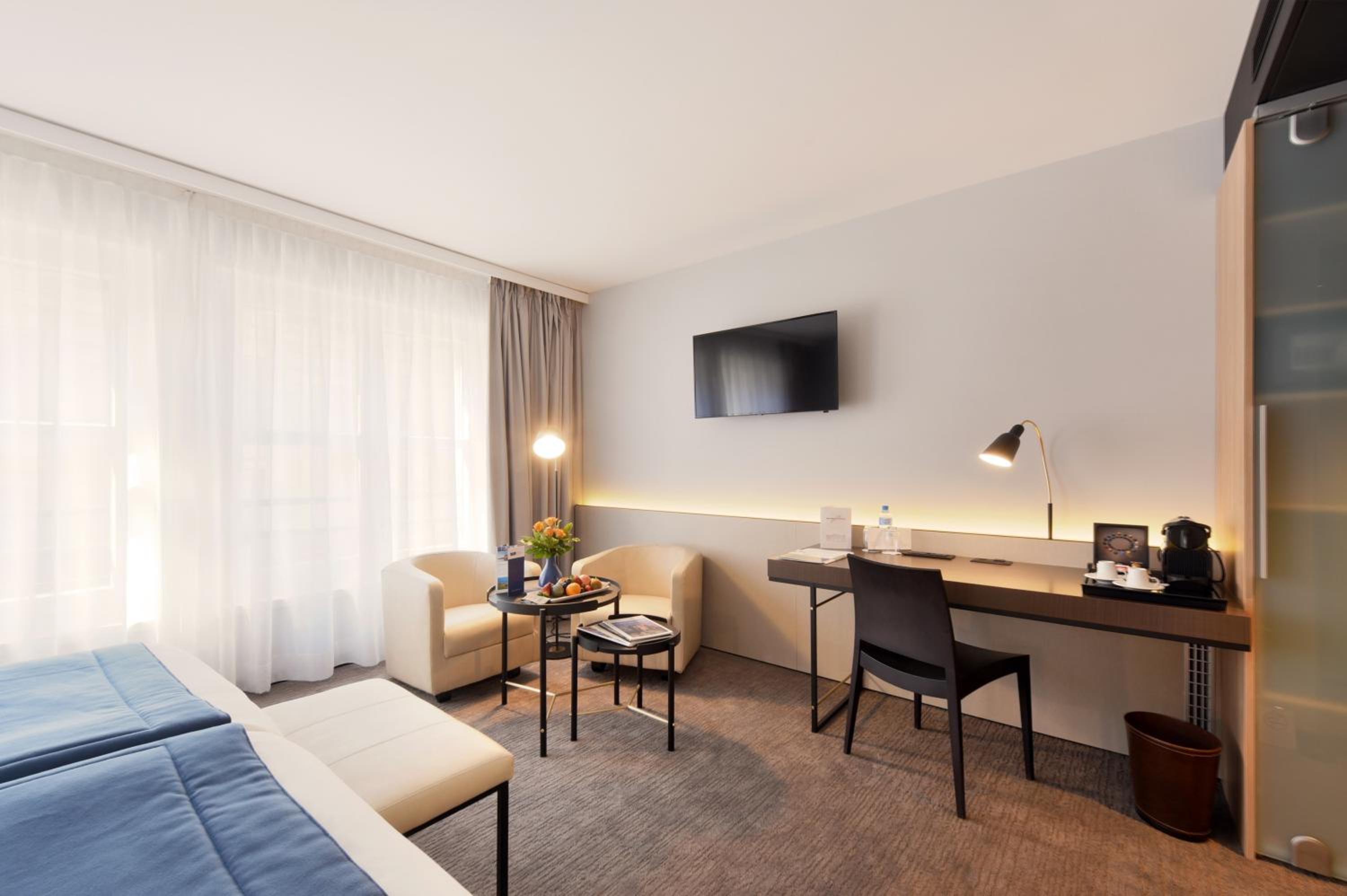 Extra Large Double Room photo 2