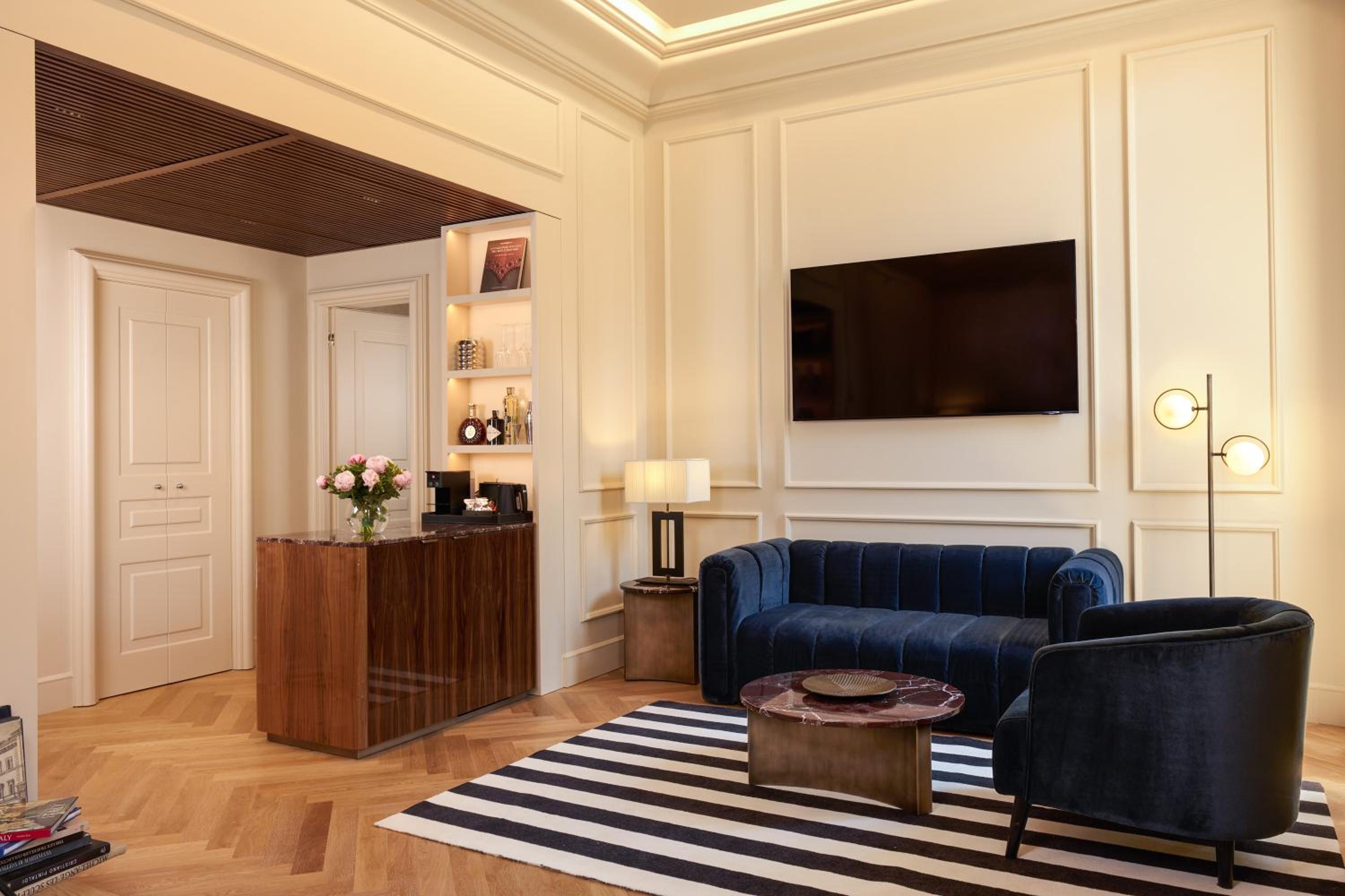 Available room