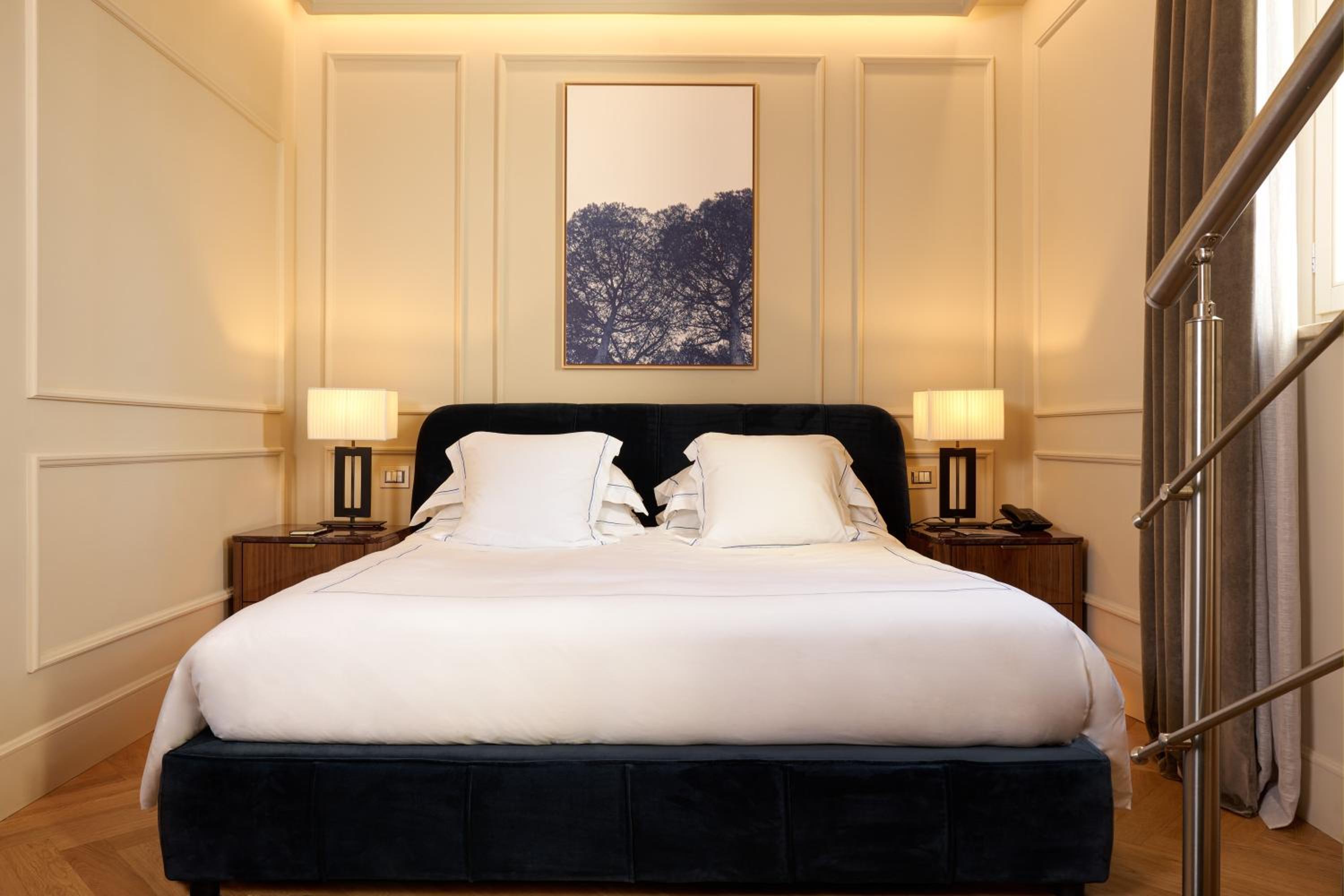 Suite with Spa Access (Non Smoking)