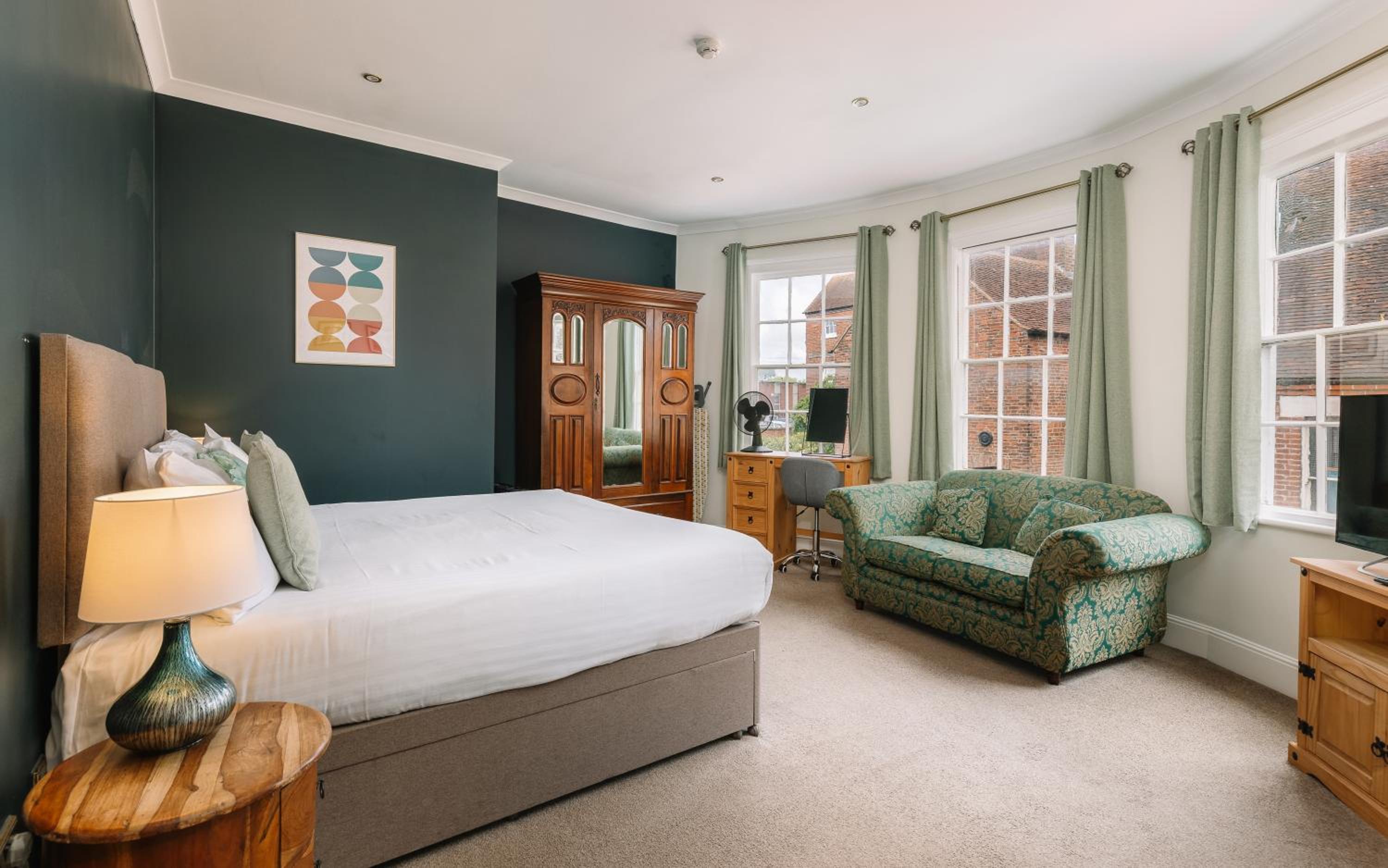 Superior Deluxe Double or Twin Room  - Photo 7