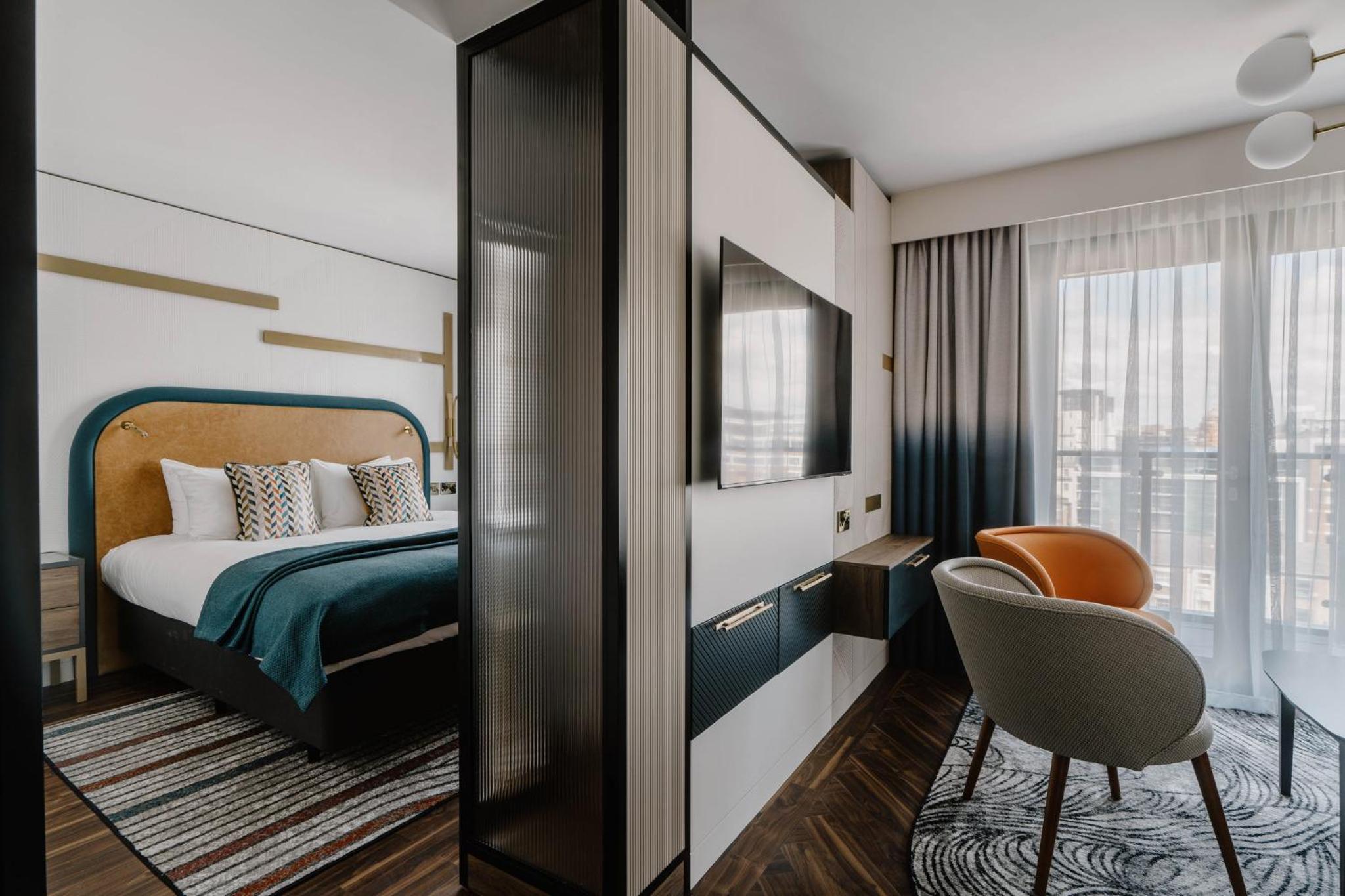 King Suite with Balcony and City View - Top Floor - Photo 6