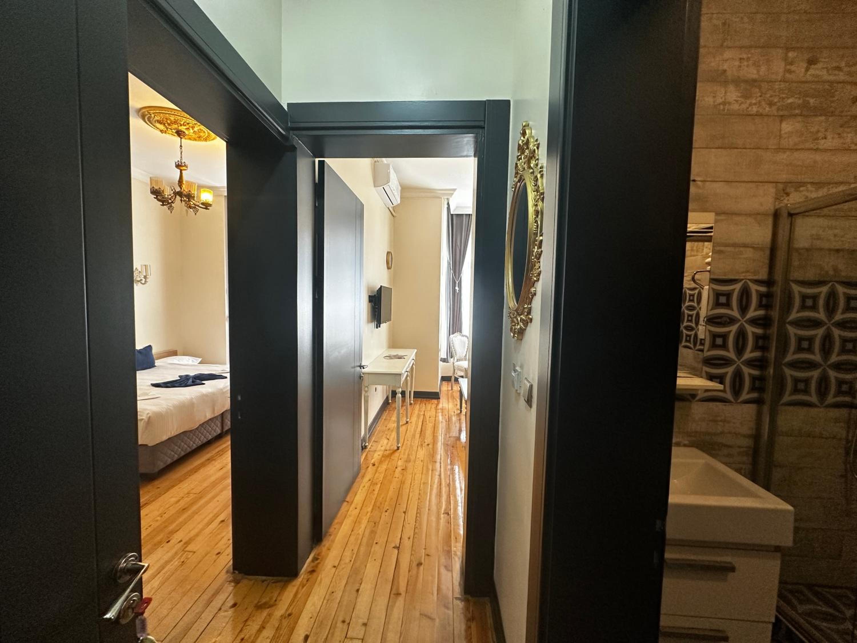 Family Suite photo 3
