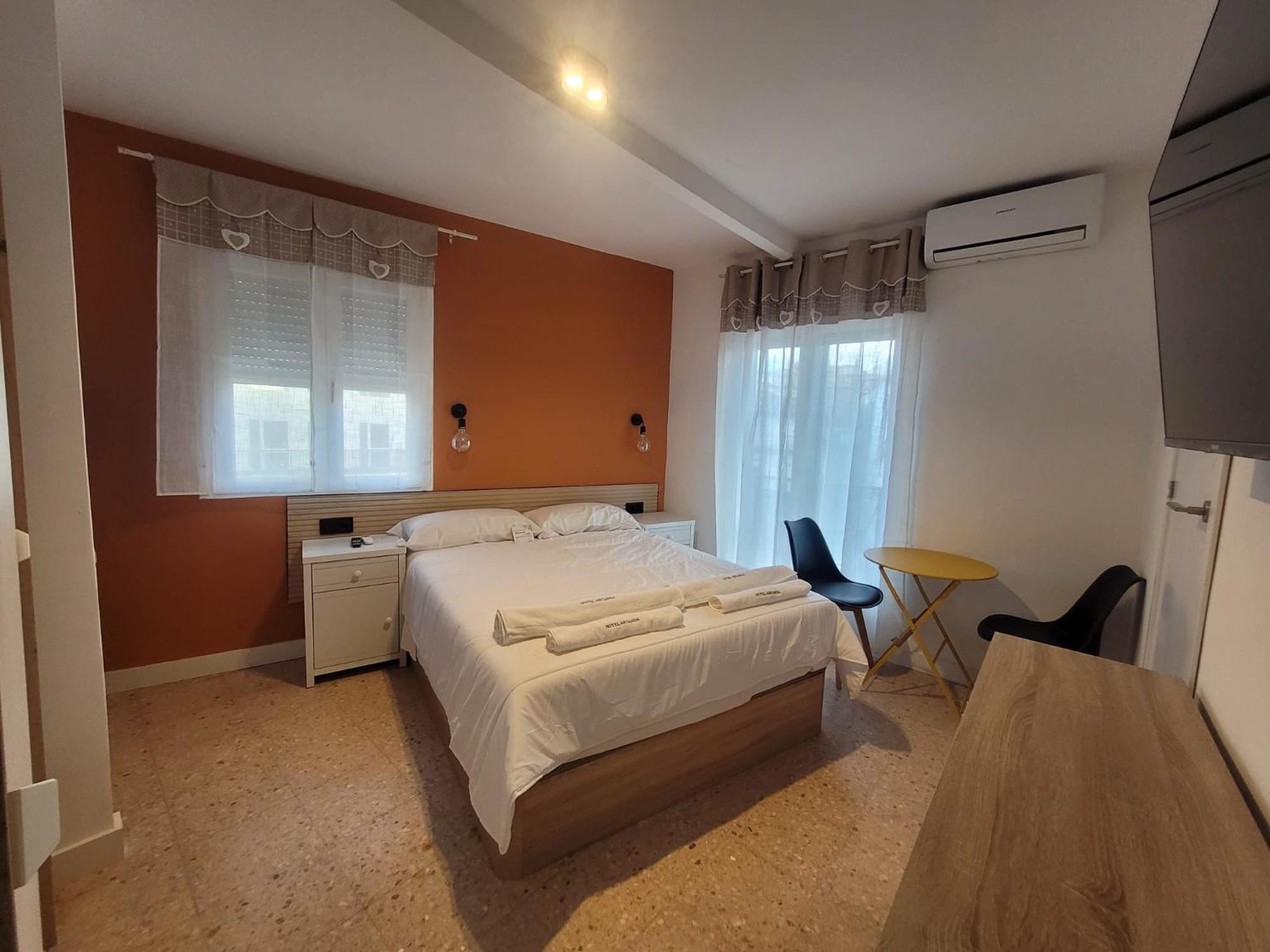 Estudio con Balcón