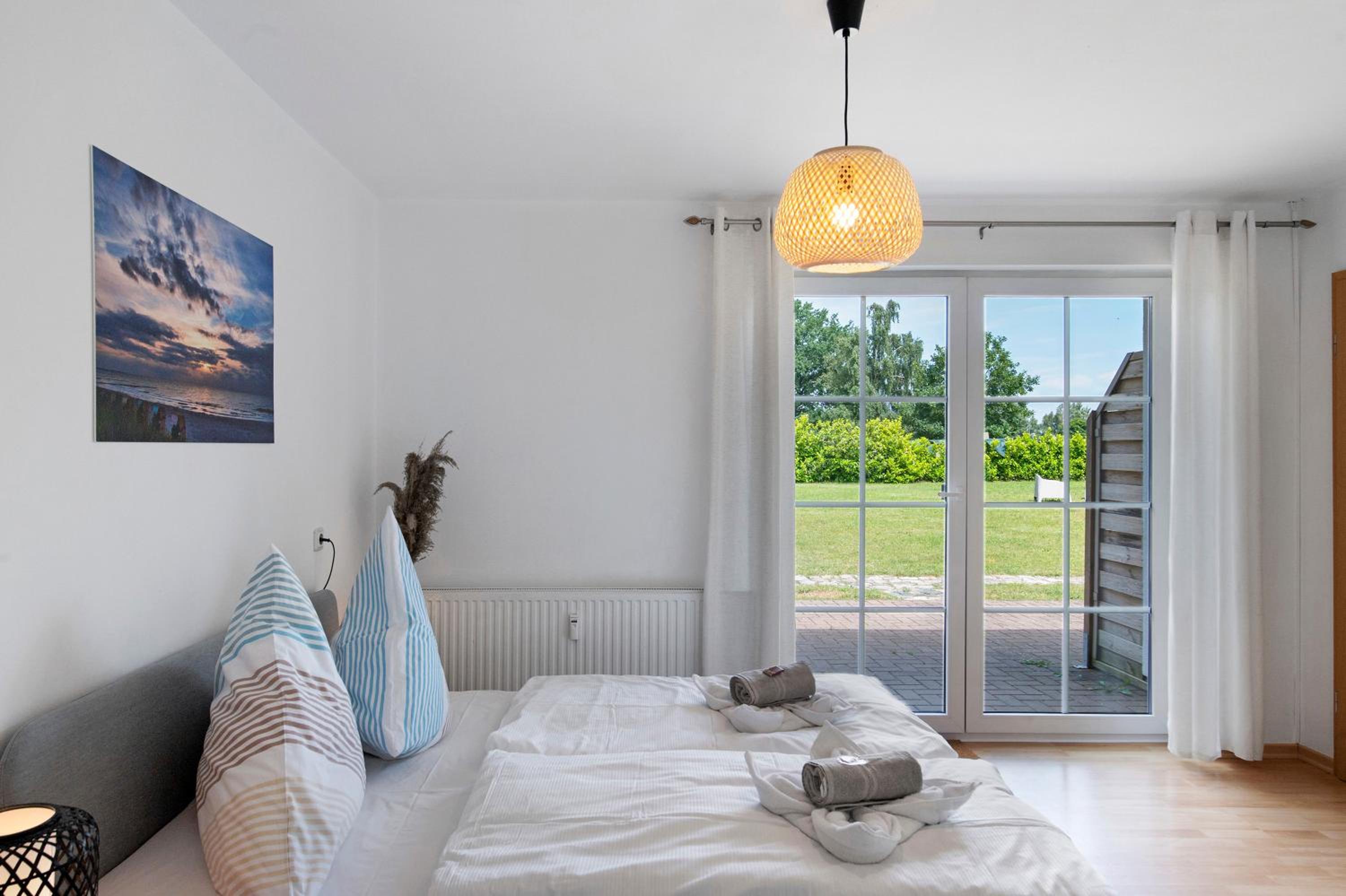 Superior One-Bedroom Apartment