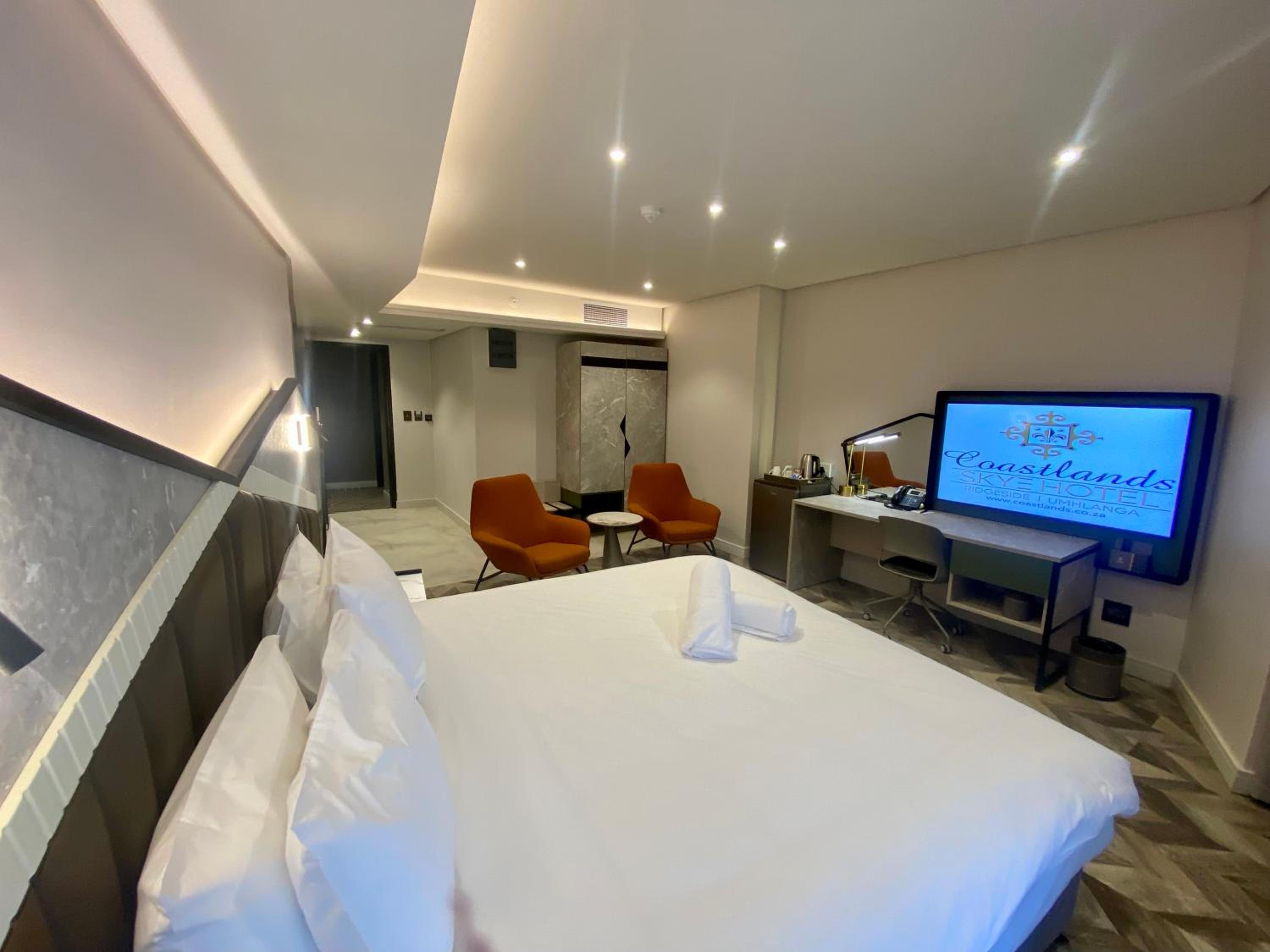 Deluxe Double or Twin Room with Balcony - Photo 13