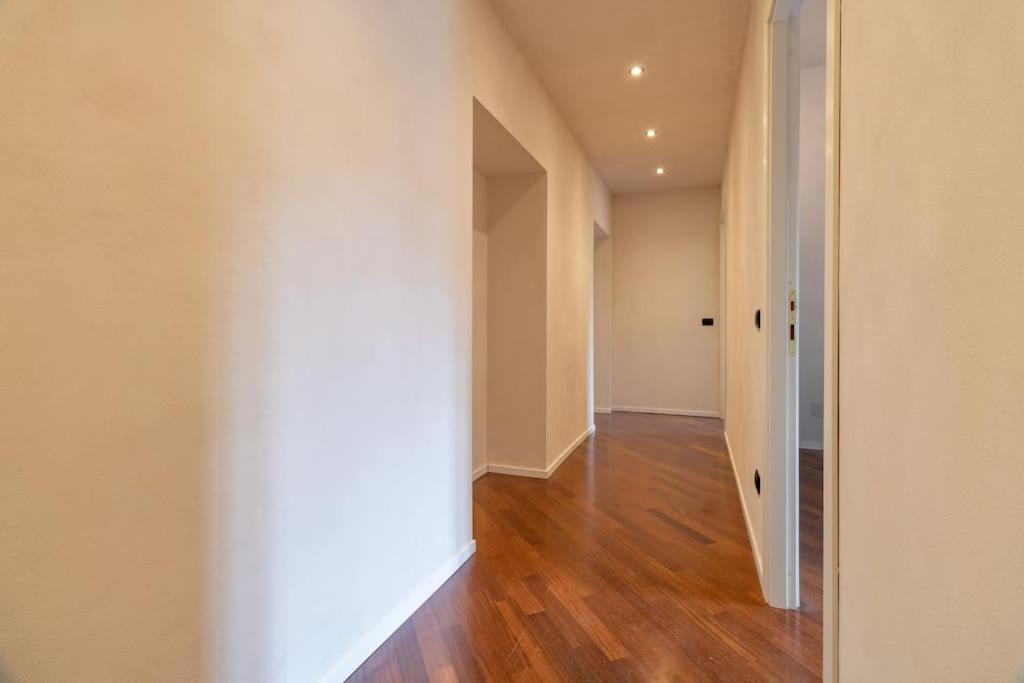 Two-Bedroom Apartment photo 3