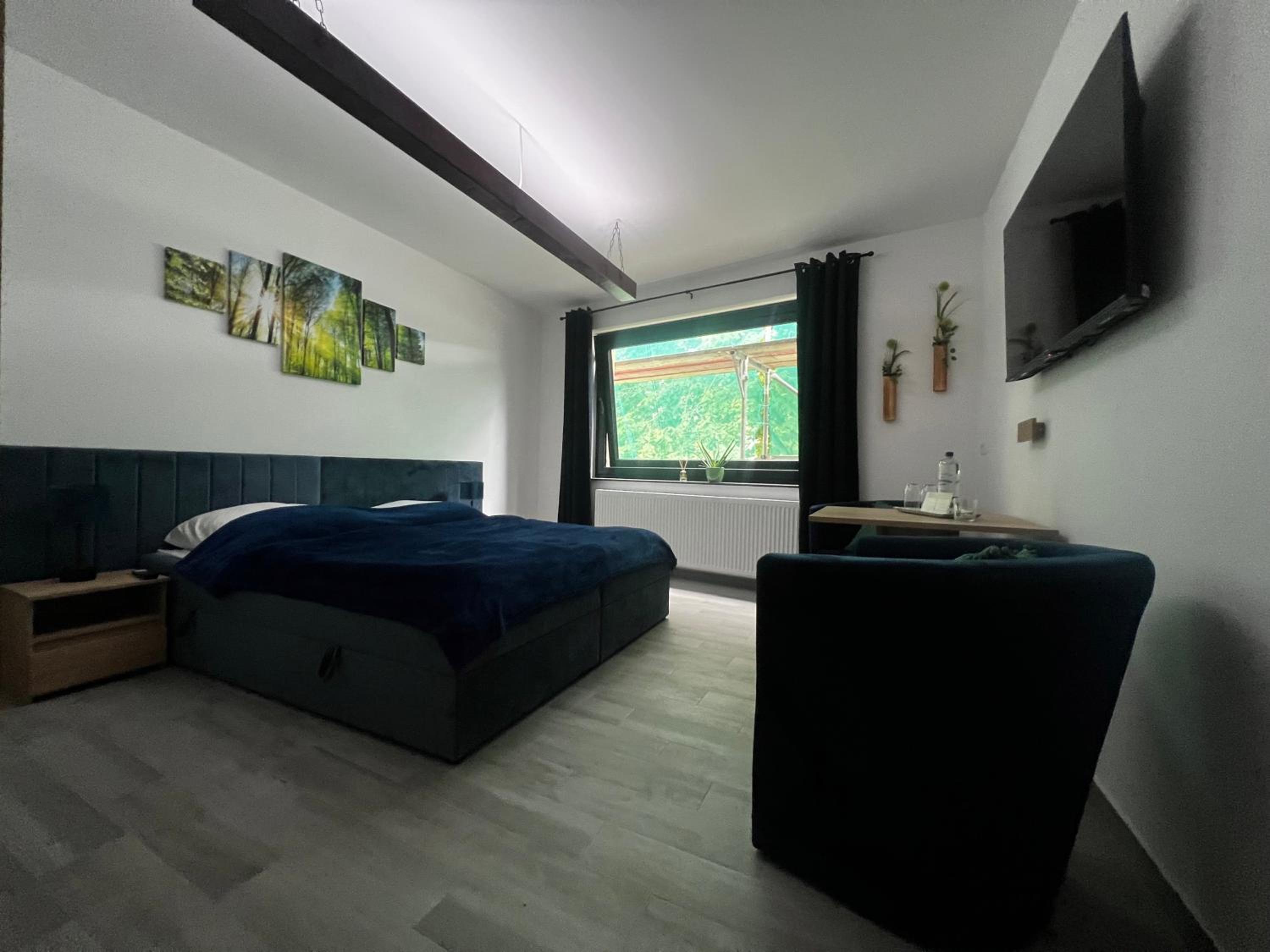 Double or Twin Room photo 3