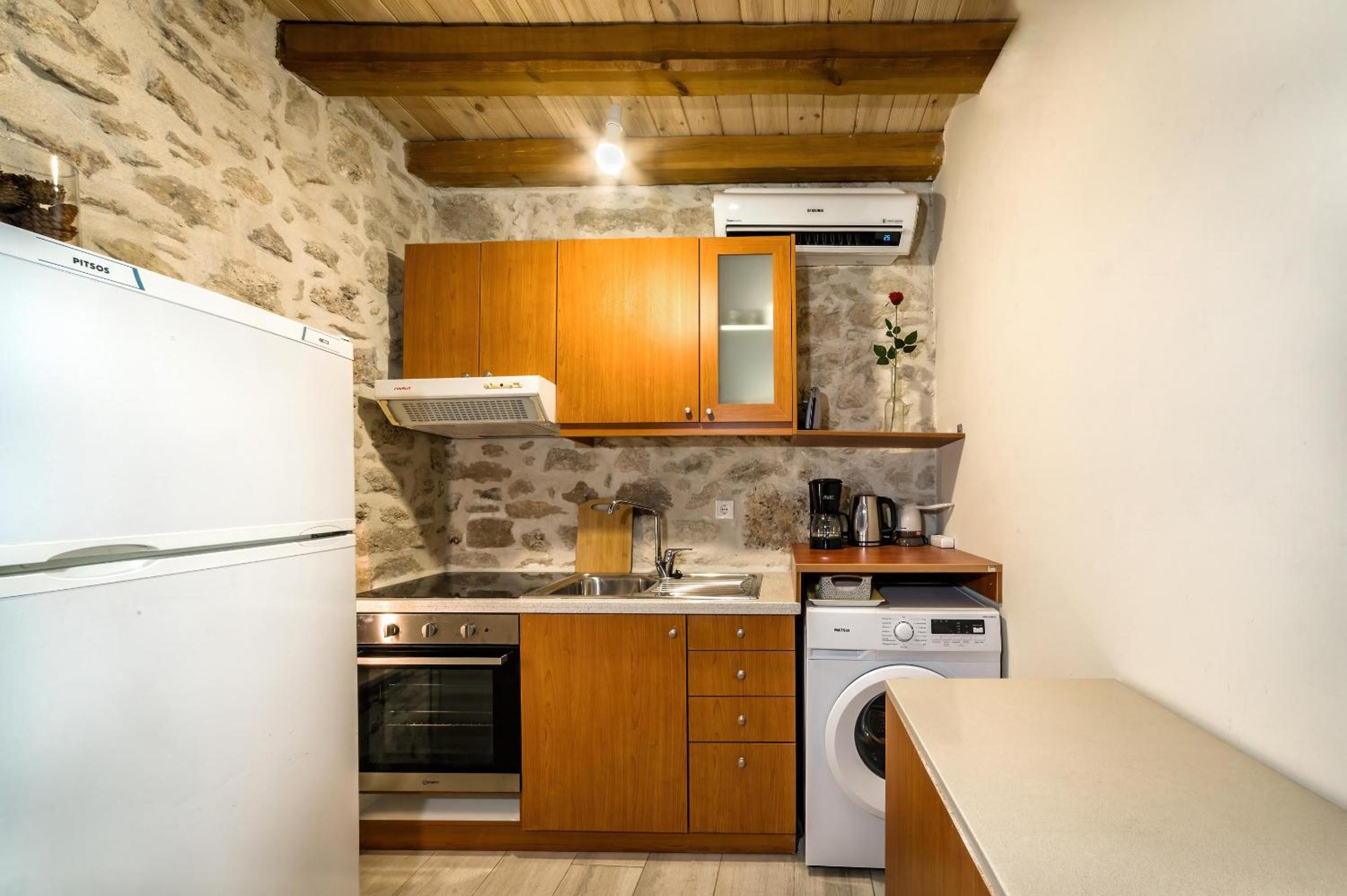 Apartment - Ground Floor photo 3