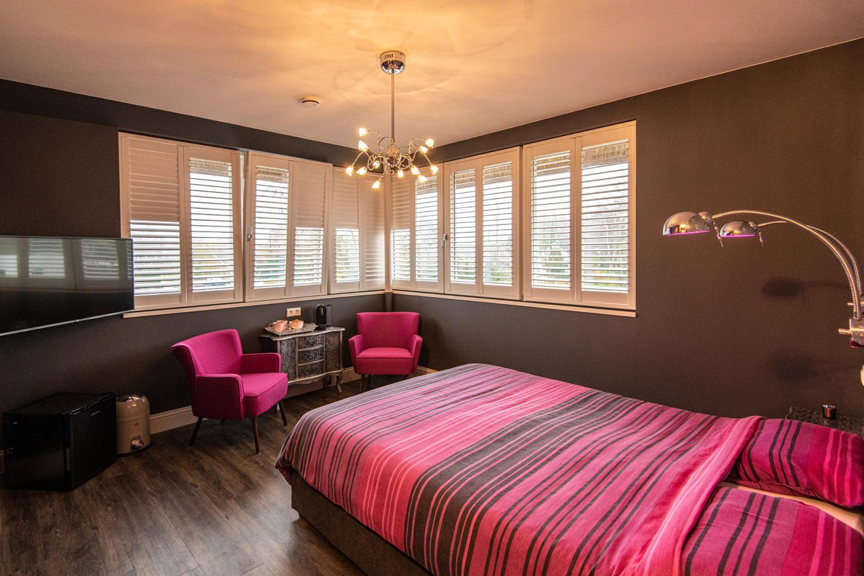 Deluxe Double Room photo 2