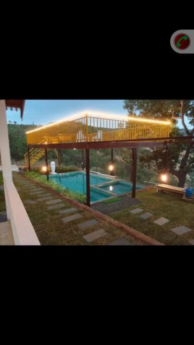 Villa photo 2