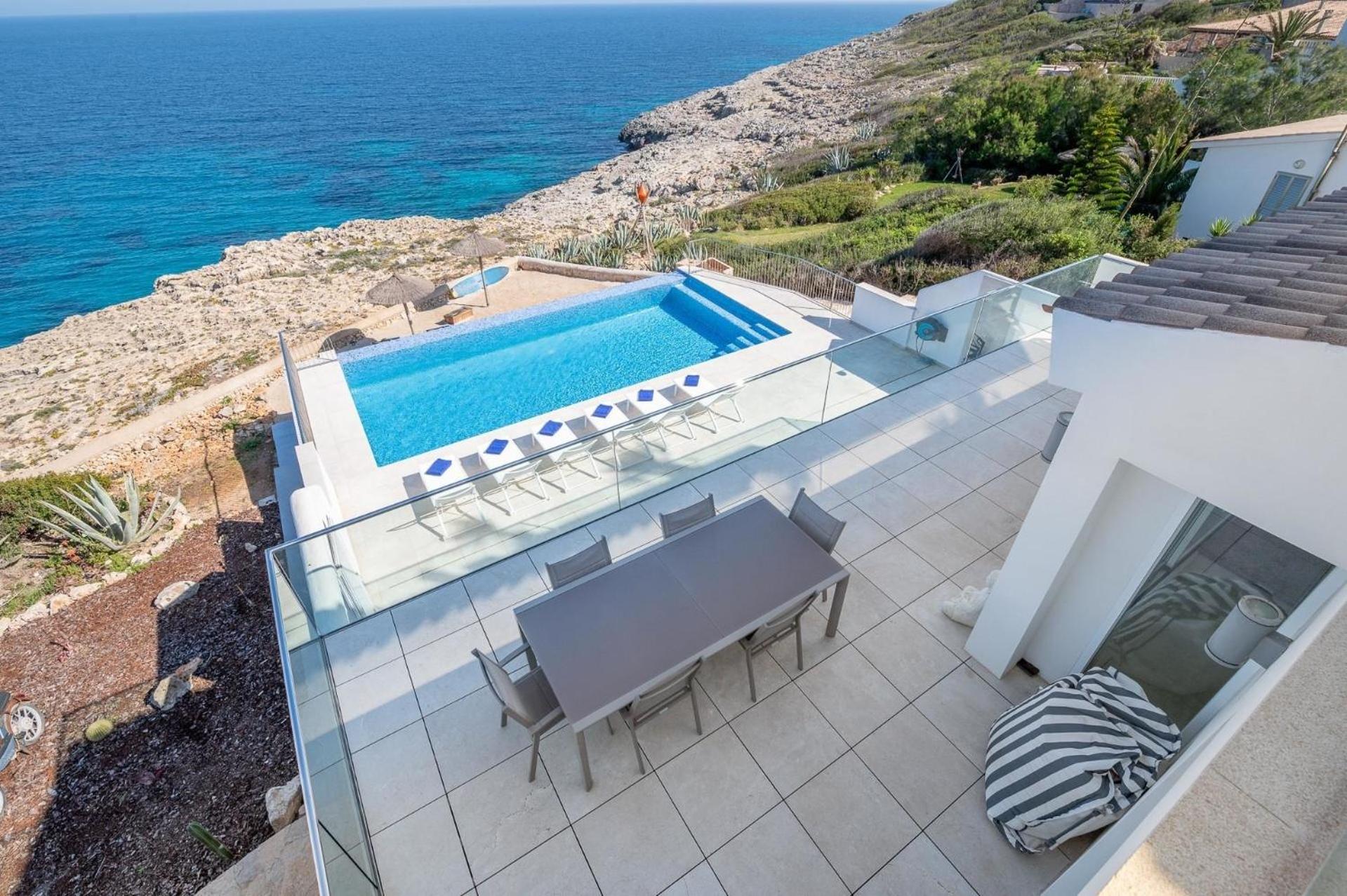 Holiday Home photo 2