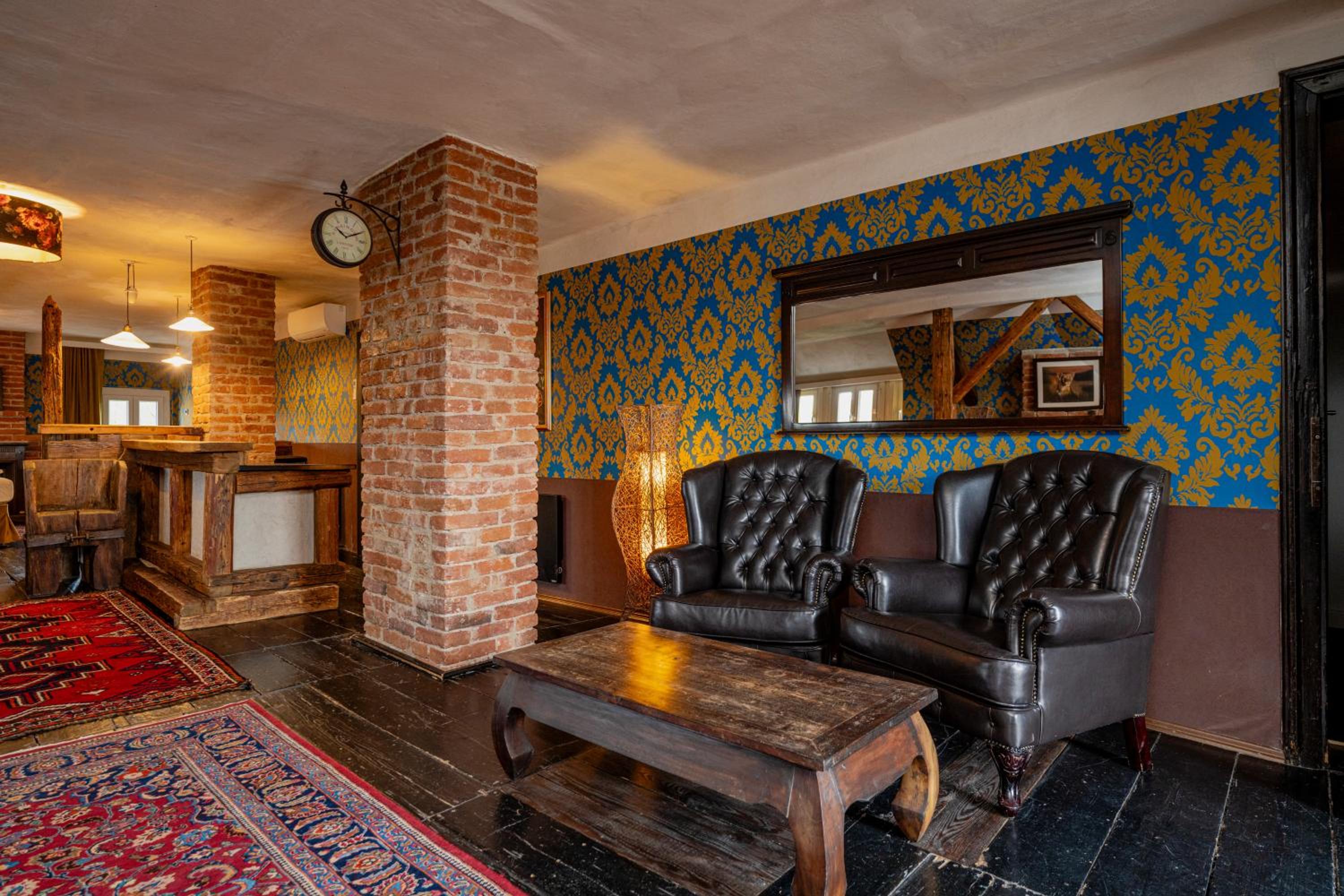 Family Suite - Photo 9