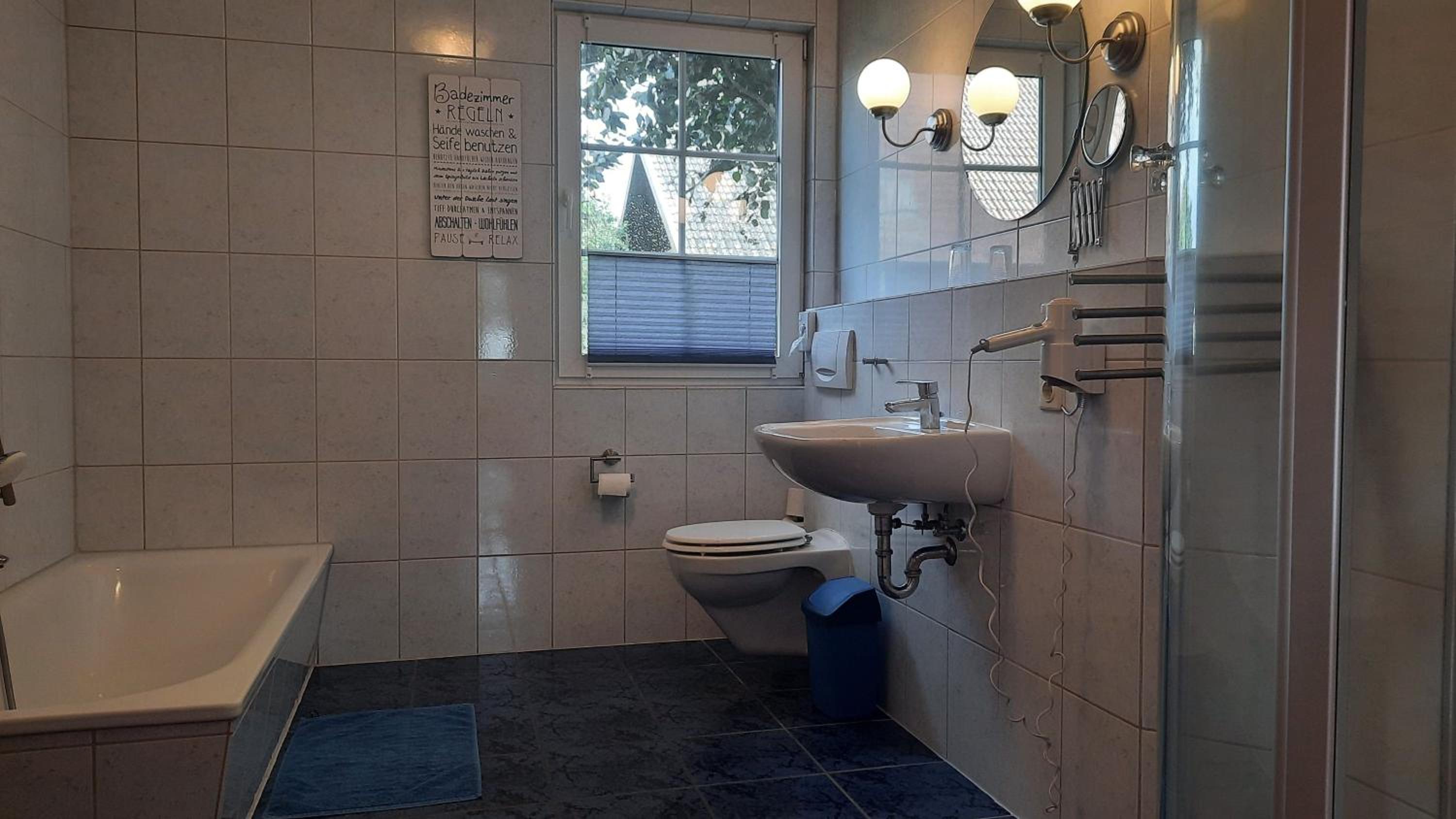 Two-Bedroom Apartment with Terrace photo 2