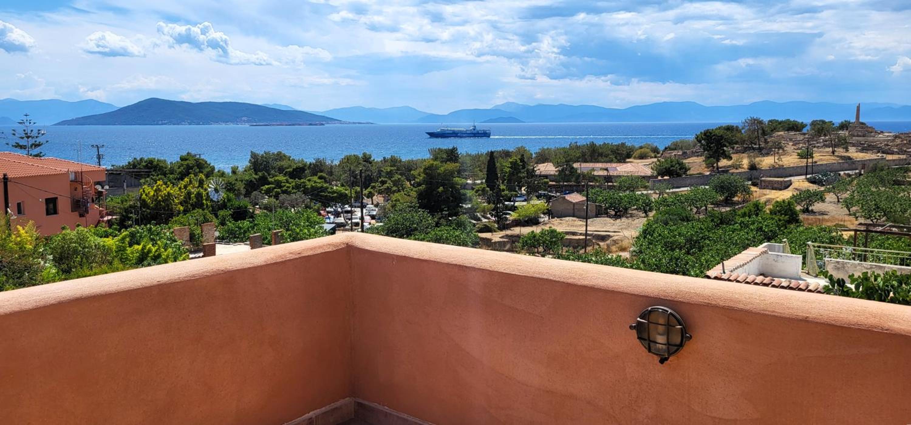 Maisonette with veranda and panoramic sea view photo 3