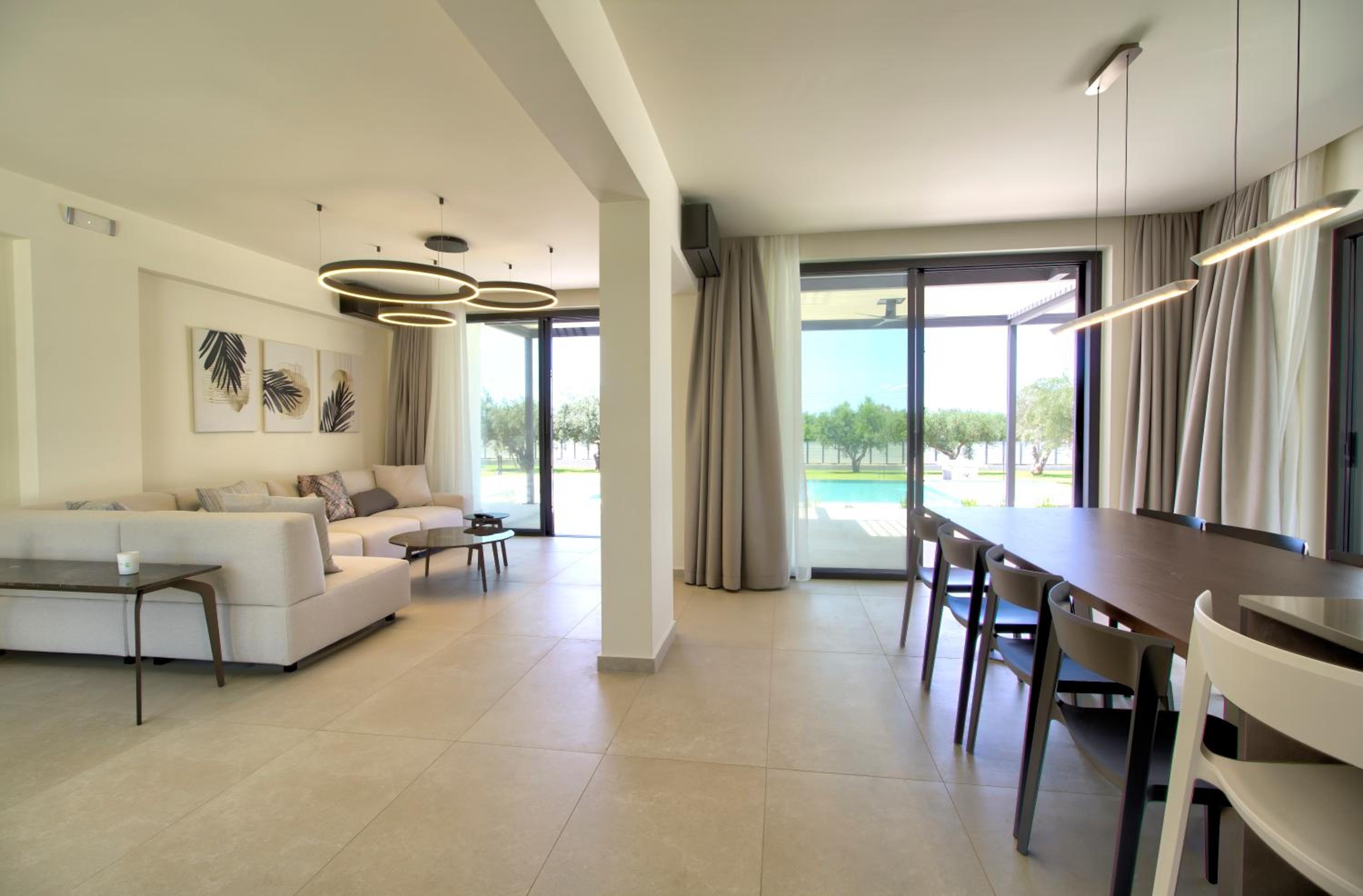 Villa With Private Pool photo 1